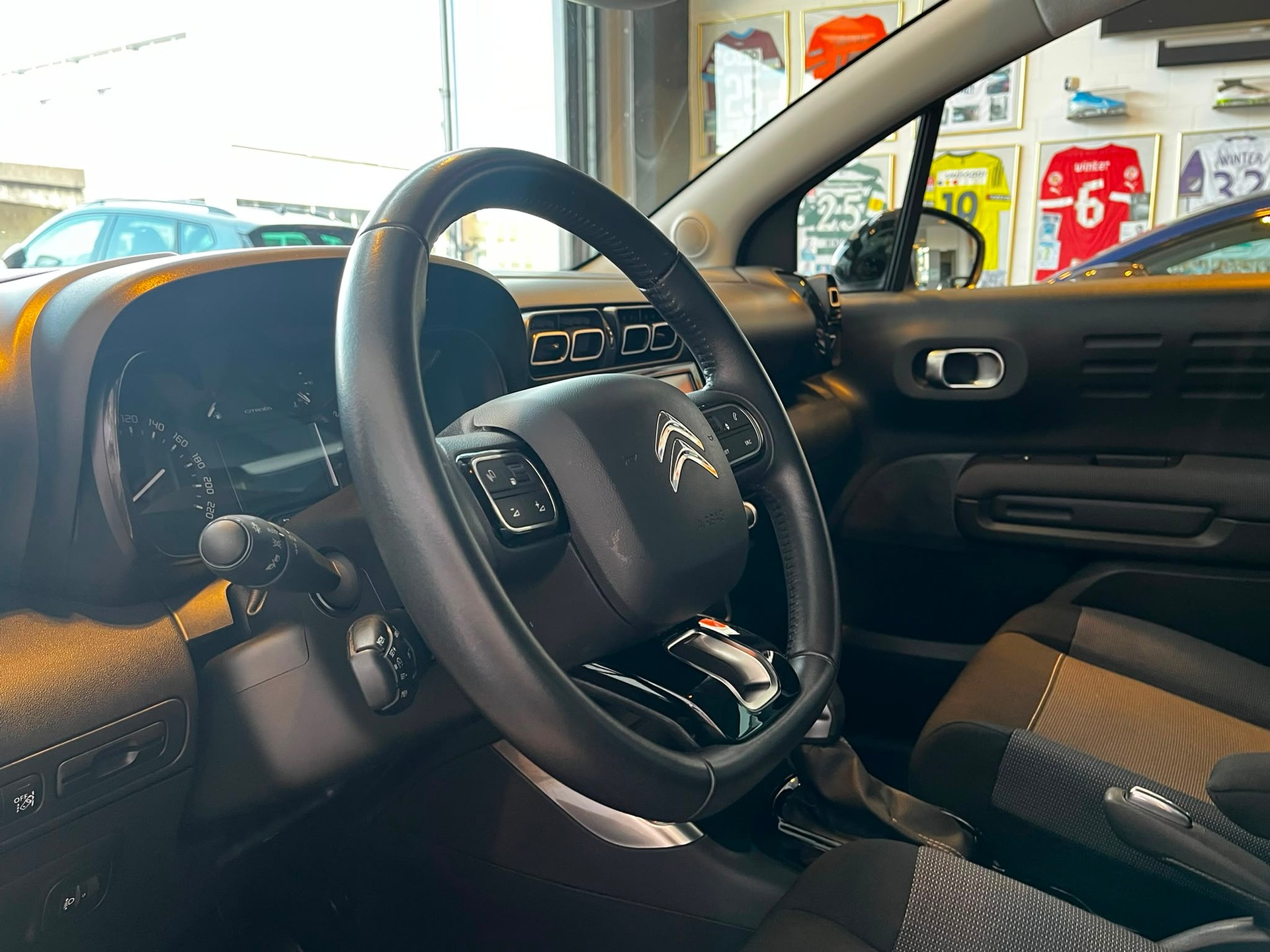 CITROEN C3 Aircross 1.2 SwissEAT6-image-13