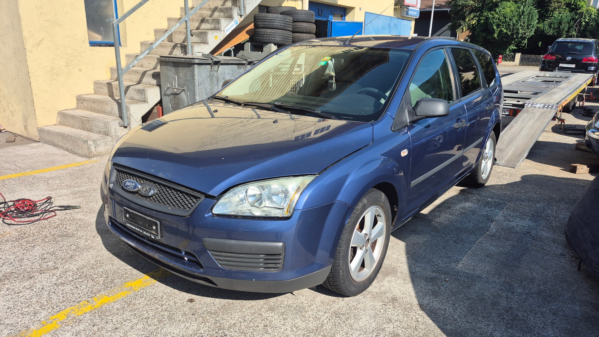 FORD Focus 1.6i Trend-image-0