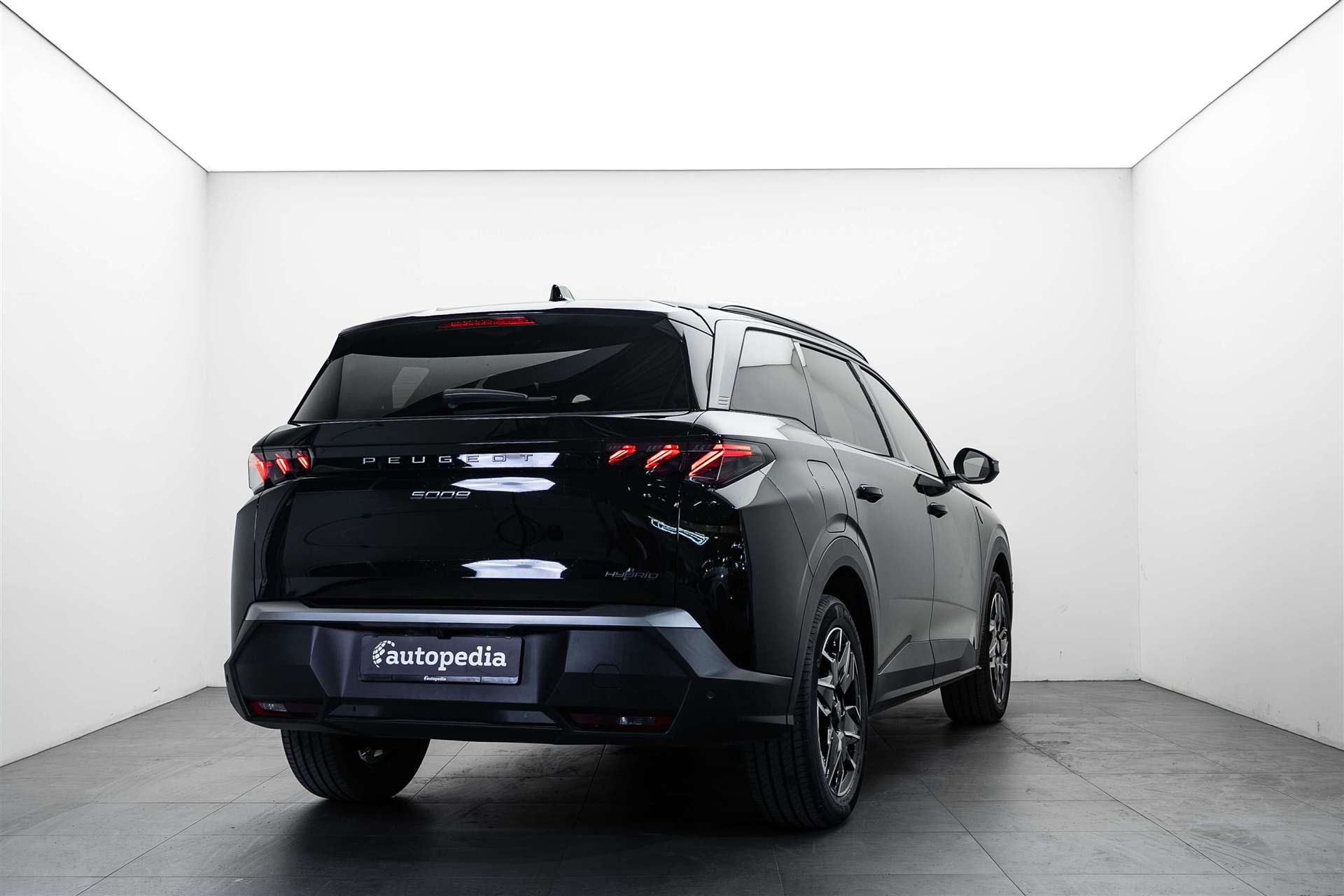 PEUGEOT 5008 145 Hybrid GT 7-Plätzer e-DCS-Automat-image-2