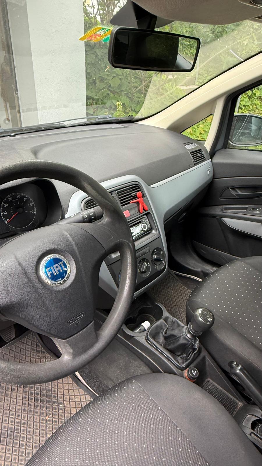 FIAT 1.4 8V 77 Active-image-2