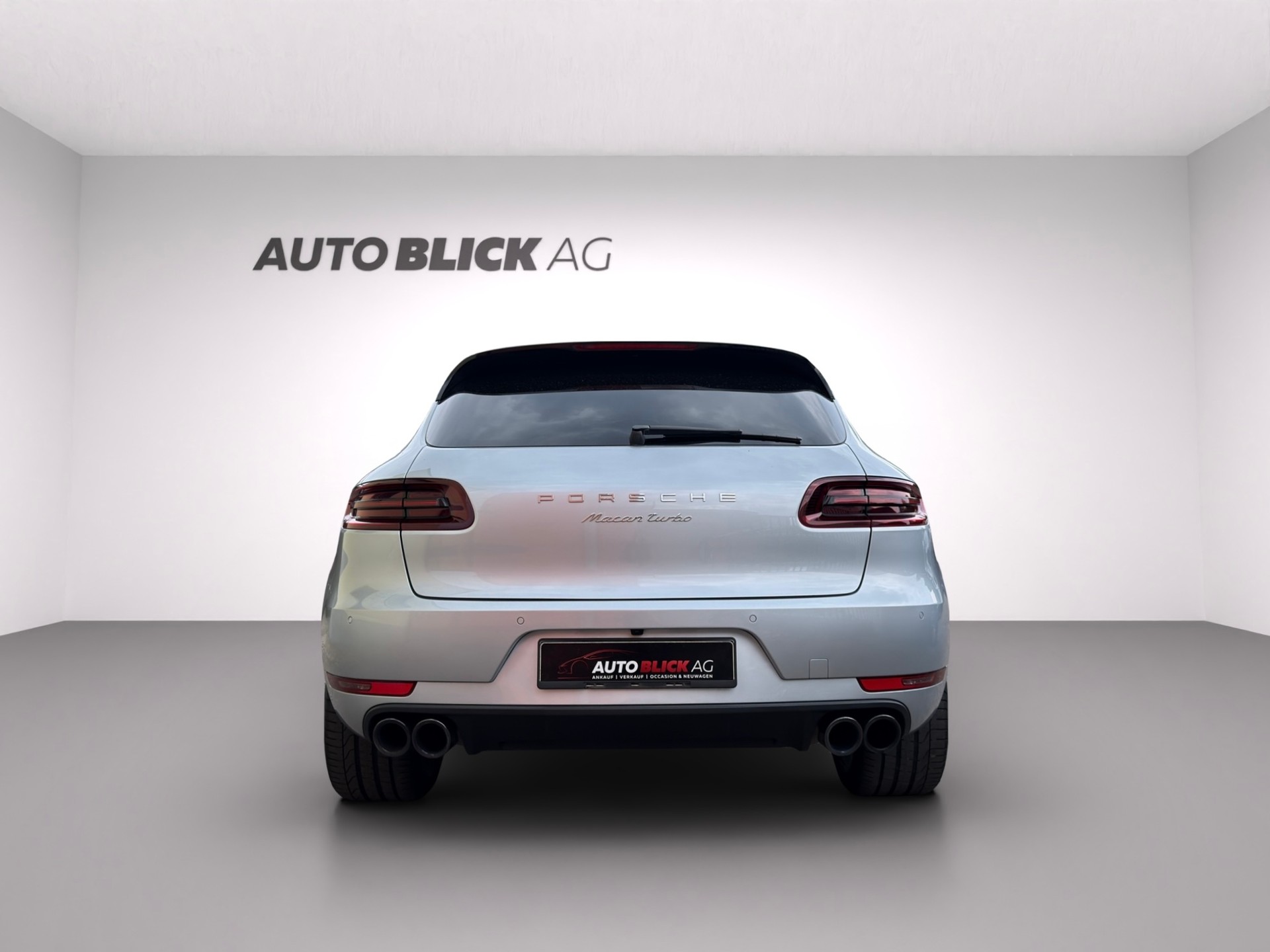 PORSCHE Macan Turbo Performance PDK-image-7