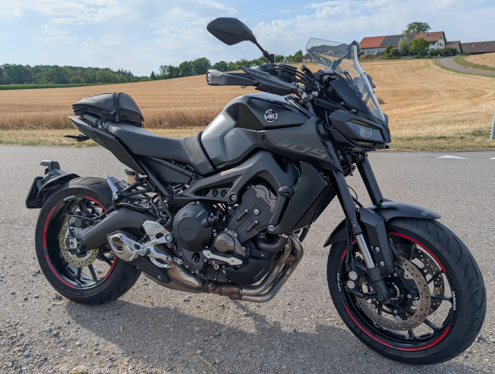 YAMAHA MT-09 ABS