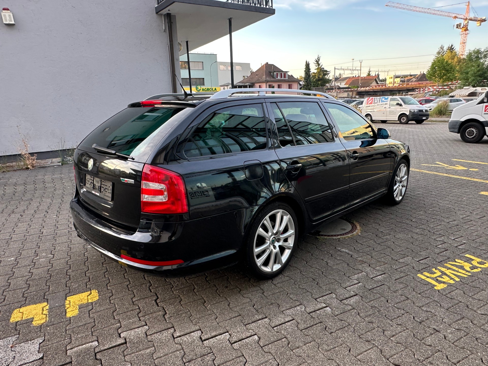 SKODA Octavia 2.0 TFSI RS-image-4