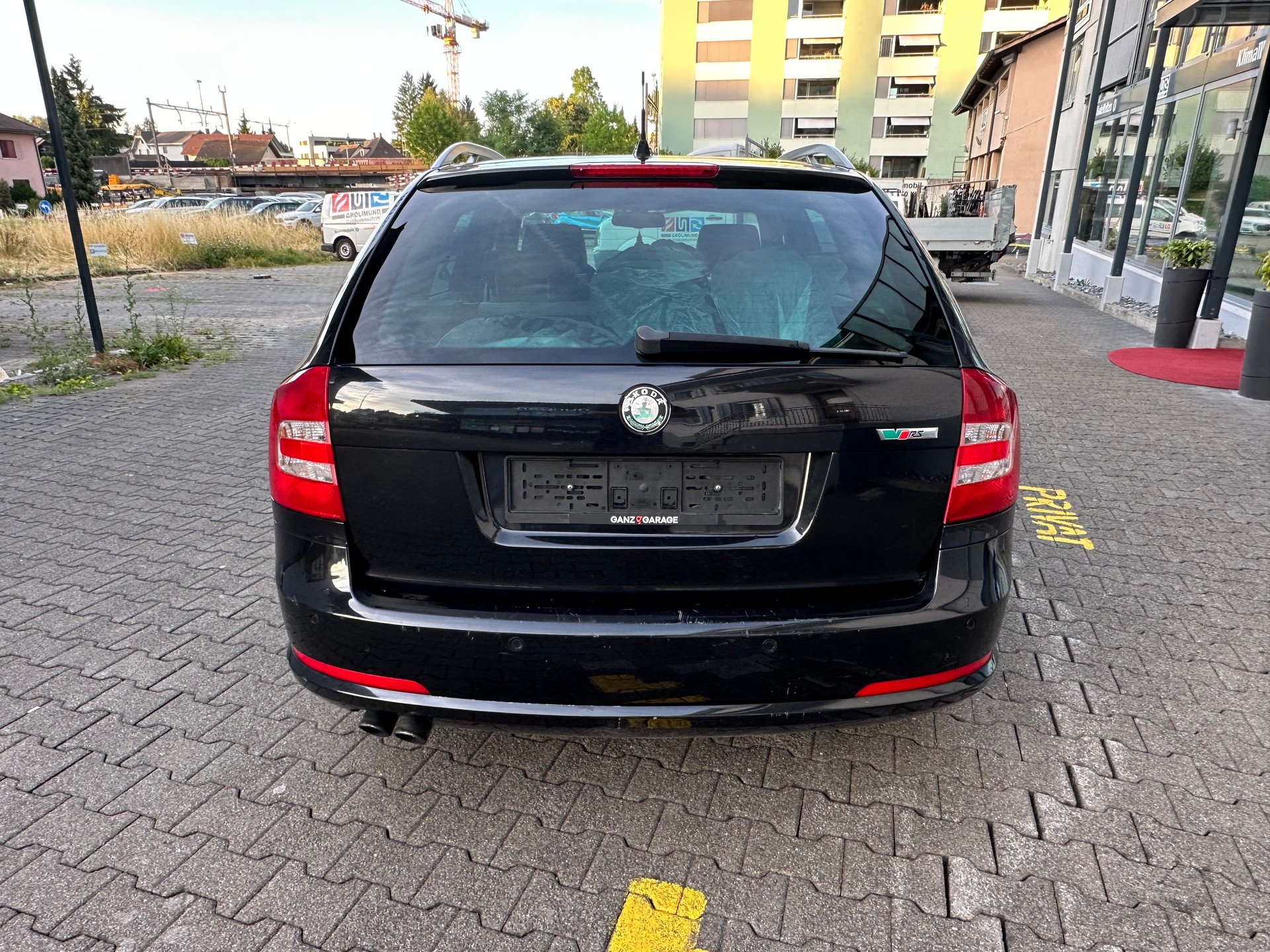 SKODA Octavia 2.0 TFSI RS-image-3