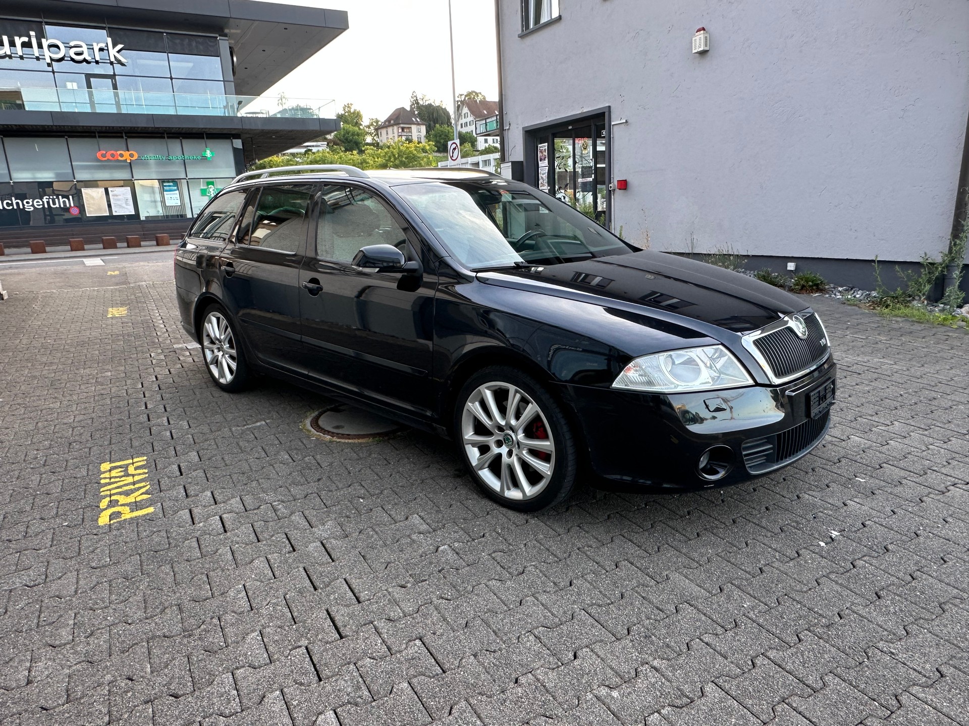 SKODA Octavia 2.0 TFSI RS-image-5