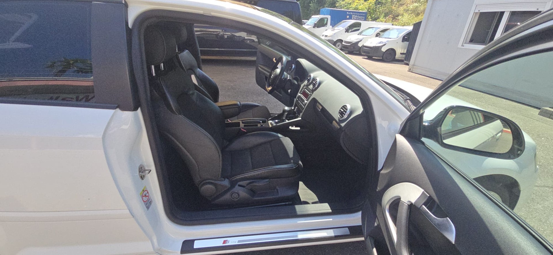 AUDI A3 2.0 TFSI Style quattro S-tronic s-line-image-7