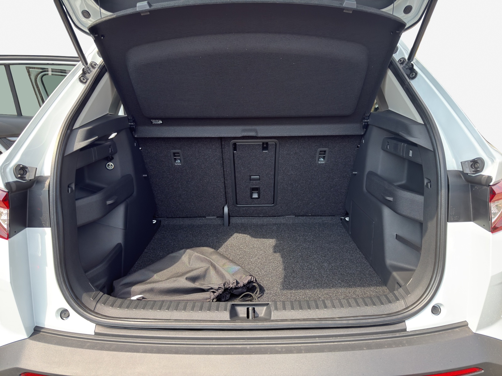 SKODA Elroq 85x Selection 4x4-image-11