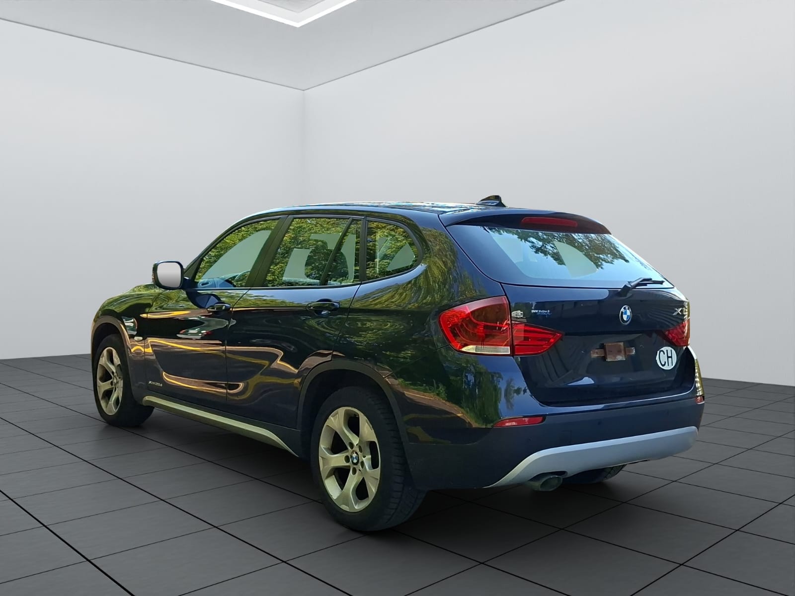 BMW X1 xDrive 20d-image-4
