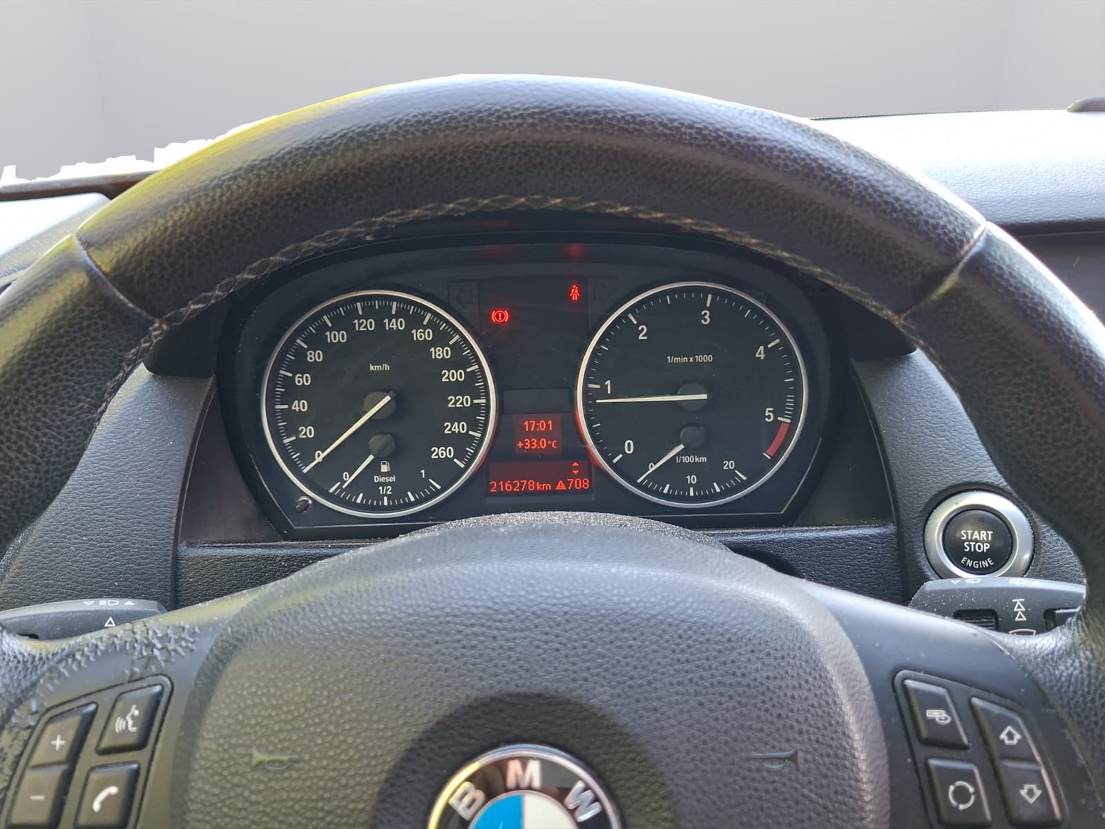 BMW X1 xDrive 20d-image-14