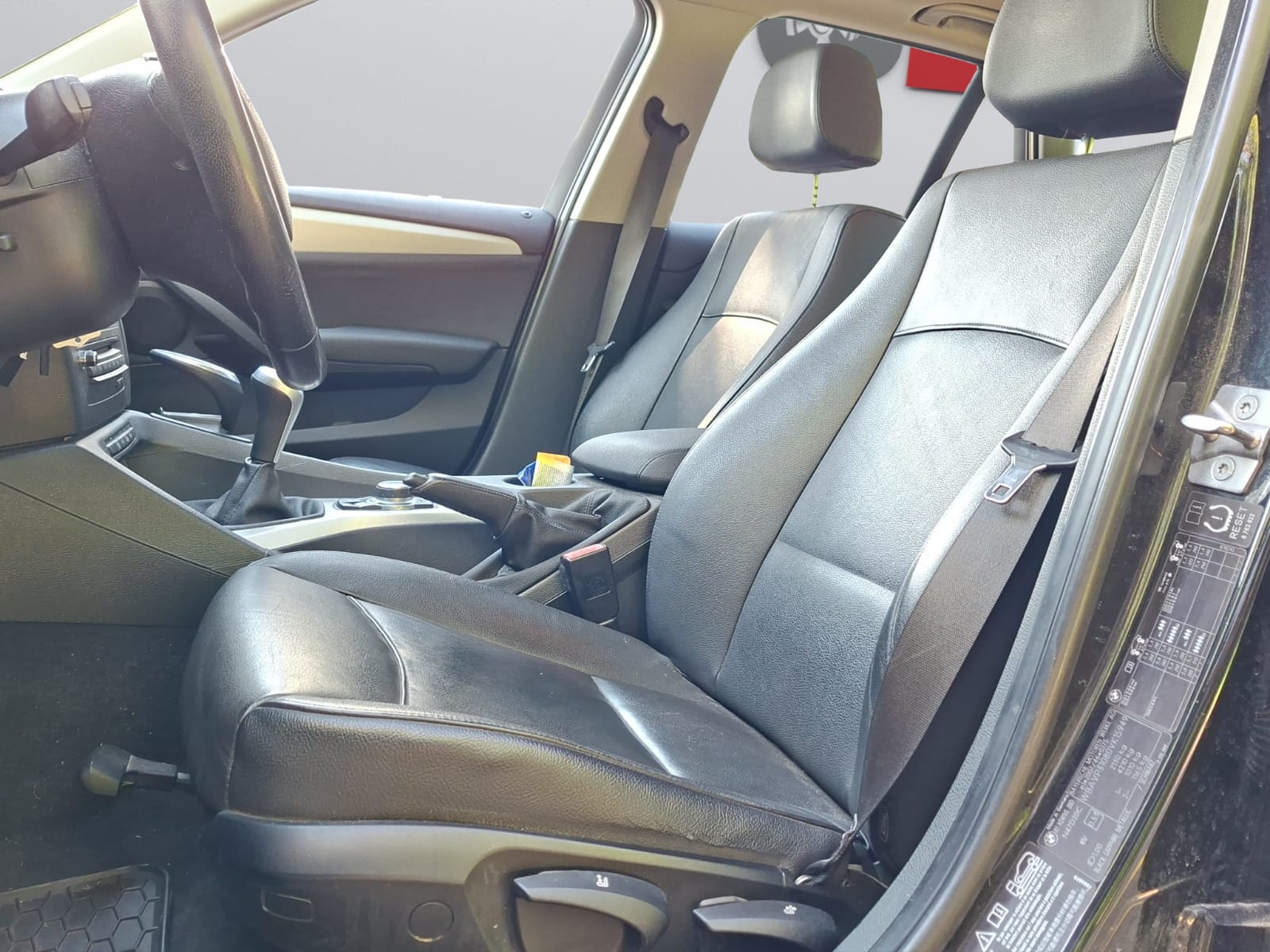 BMW X1 xDrive 20d-image-9