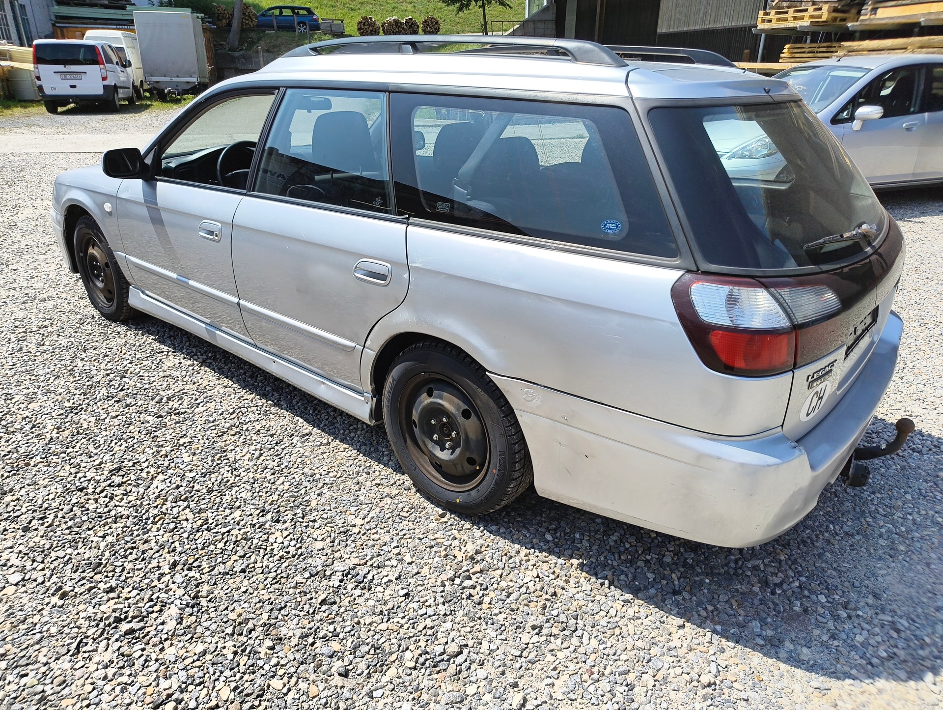 SUBARU Legacy 2.0 Swiss Cool Plus-image-4