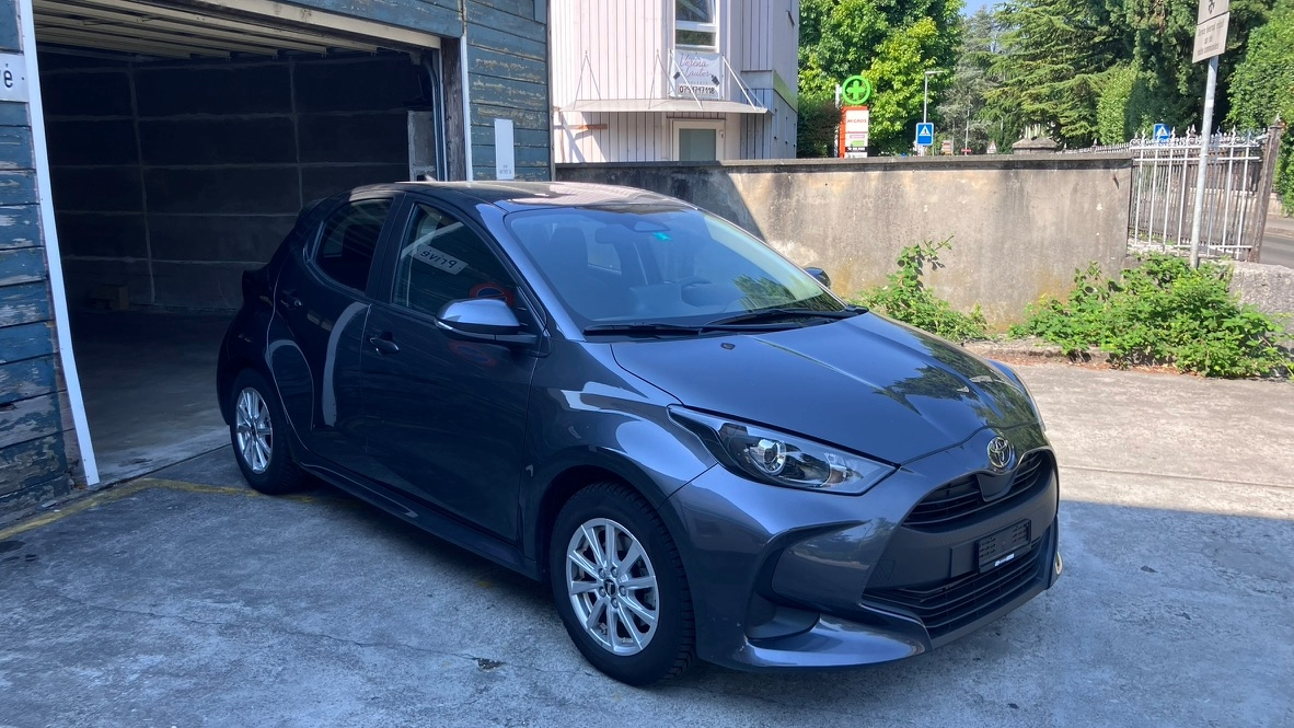 TOYOTA 1.5 VVT-i HSD Comfort-image-0