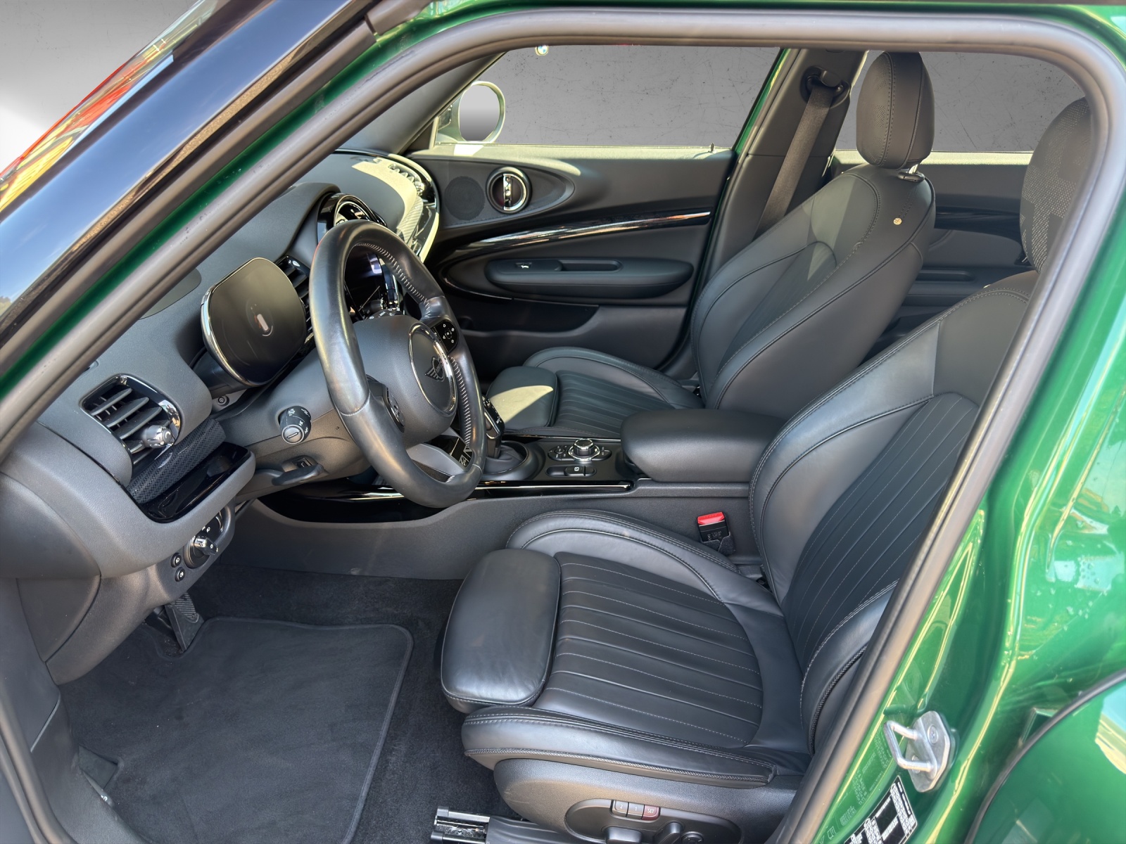 MINI Clubman Cooper S ALL4 Steptronic-image-15