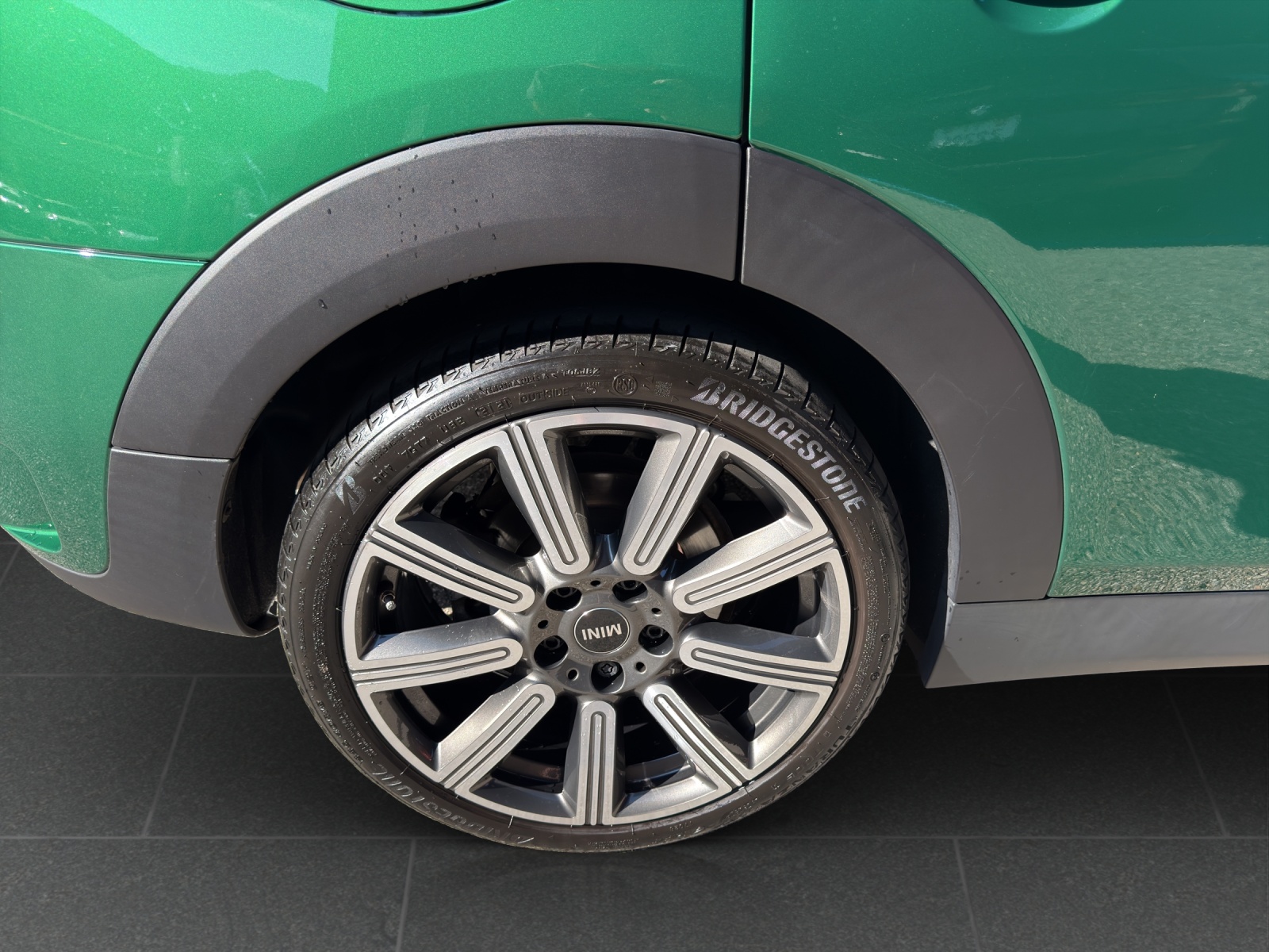 MINI Clubman Cooper S ALL4 Steptronic-image-9