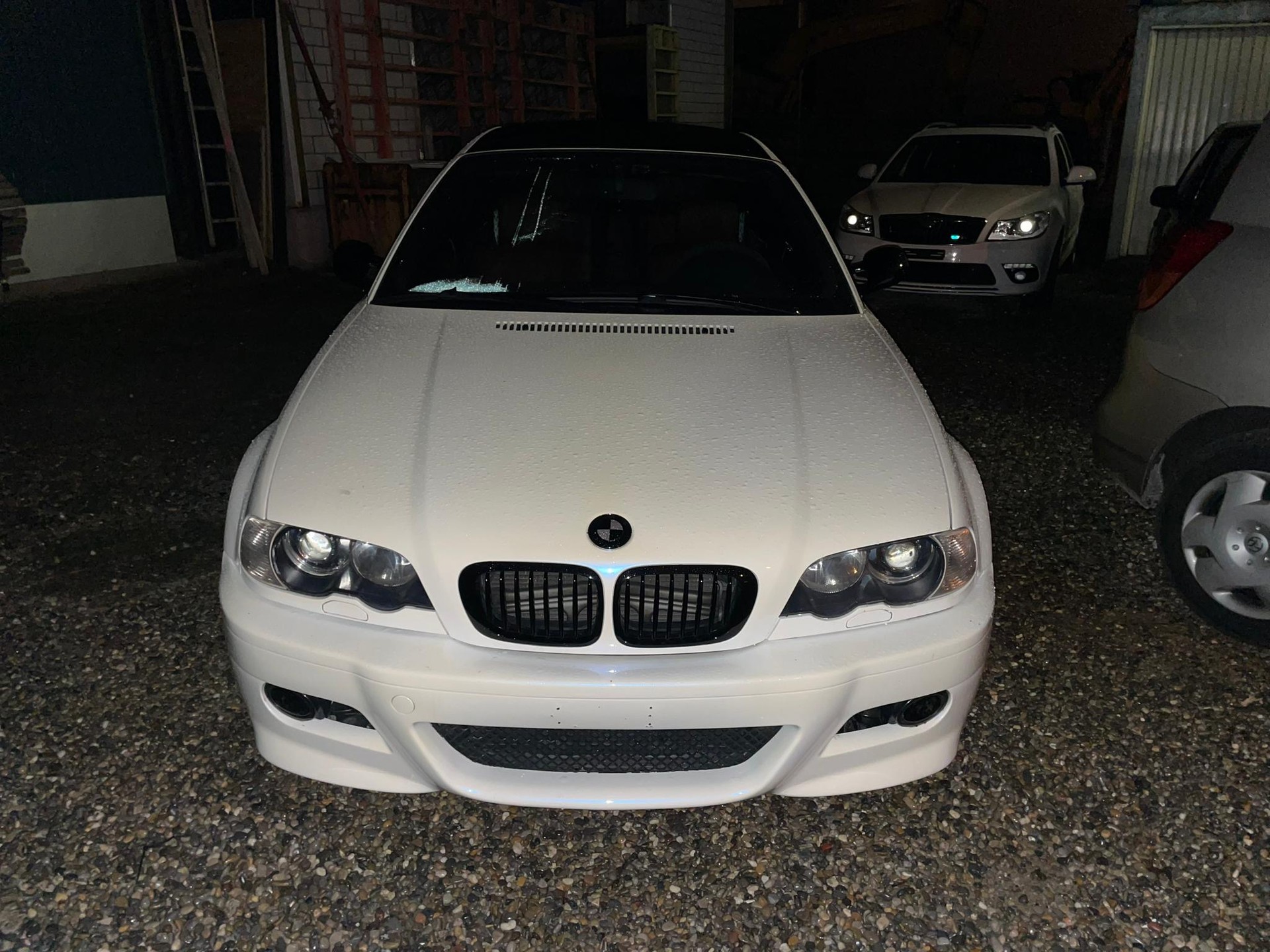 BMW 330Ci-image-1