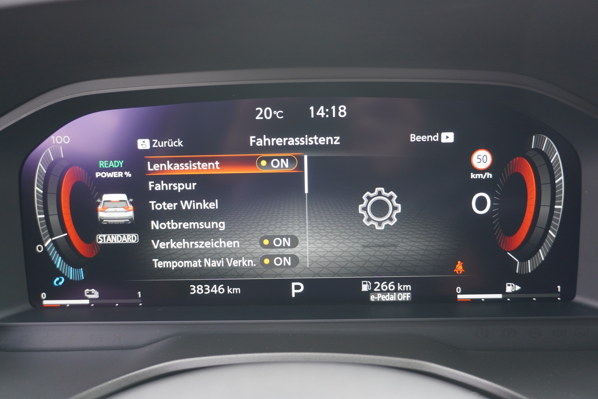 NISSAN X-Trail 1.5 VC-T e-Power 4WD 7 Sitze N-Connecta-image-32