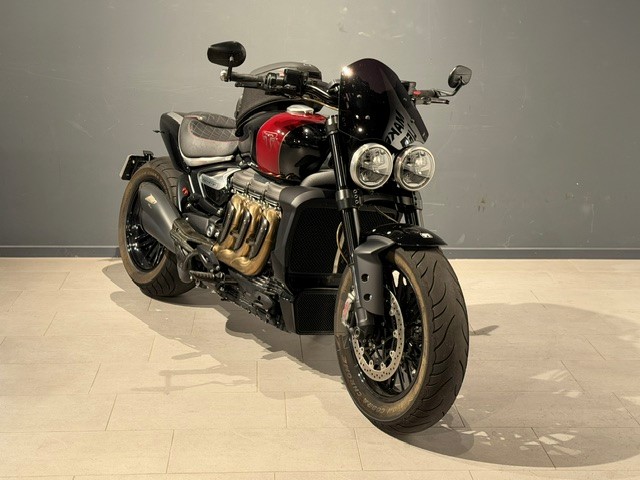 TRIUMPH Rocket 3 R-showroom-element-1