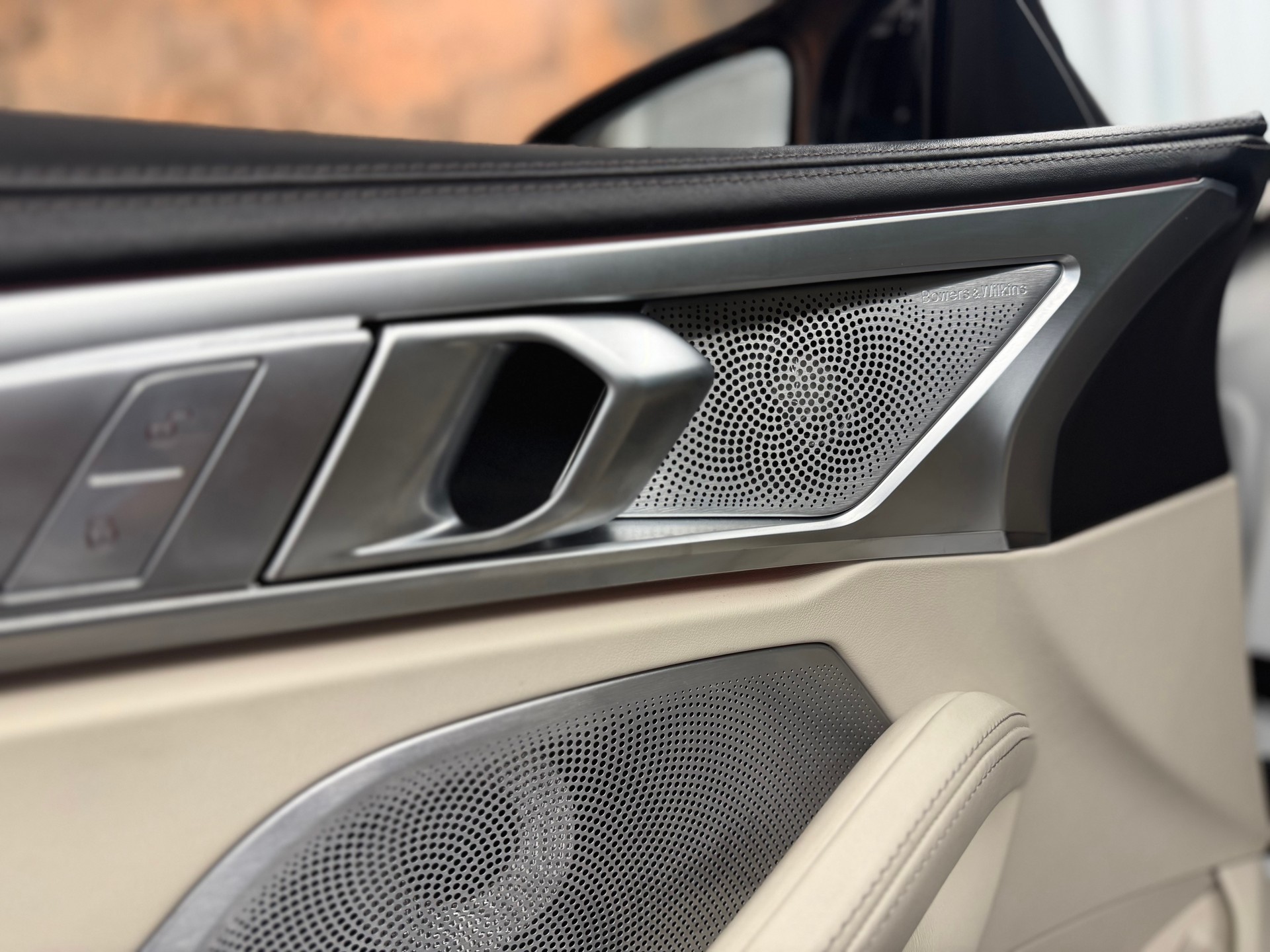 BMW M850i xDrive Grand Coupé Steptronic *B&W Diamond*360°*Head-Up*Panorama*-image-10