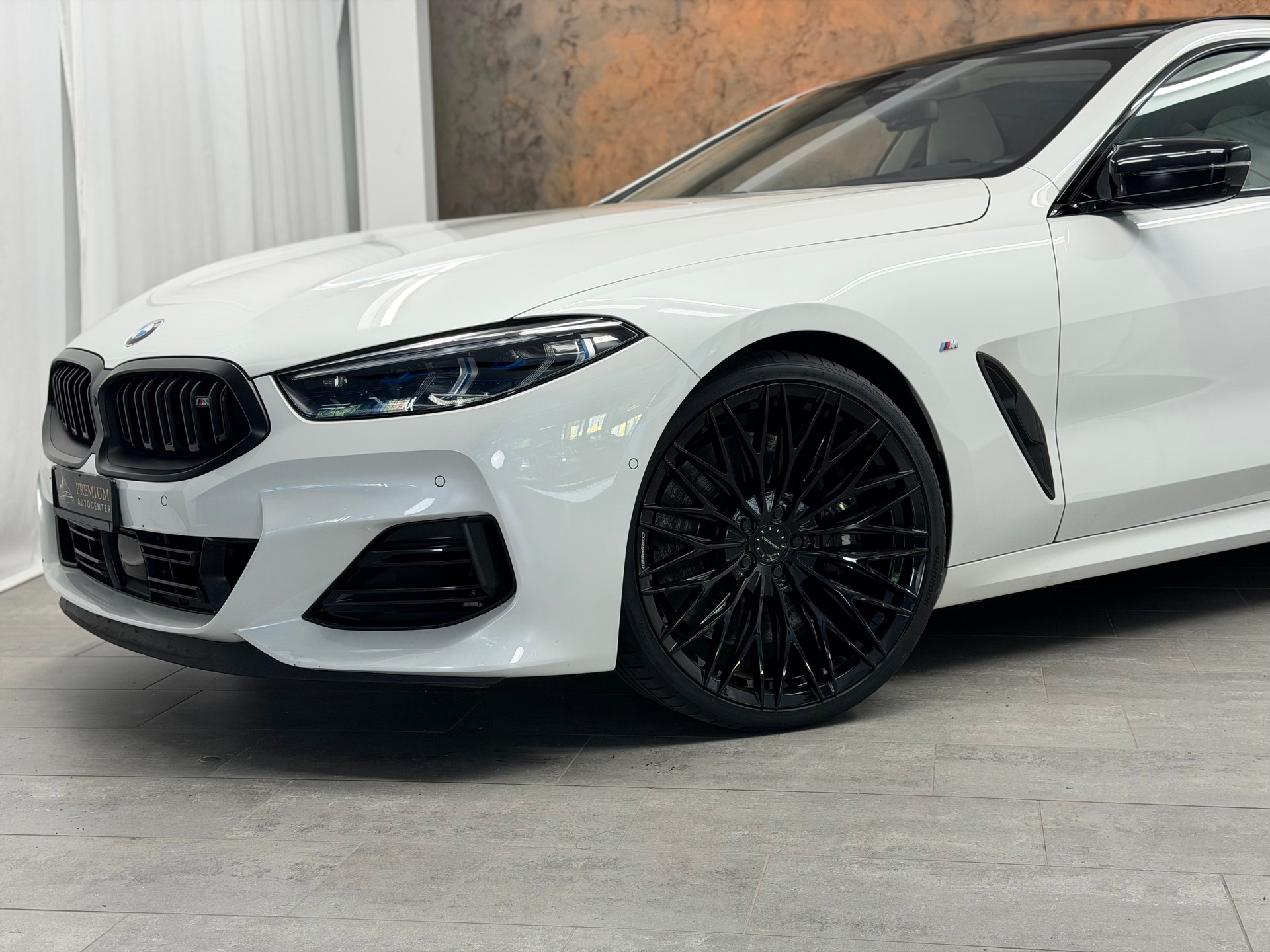 BMW M850i xDrive Grand Coupé Steptronic *B&W Diamond*360°*Head-Up*Panorama*-image-1