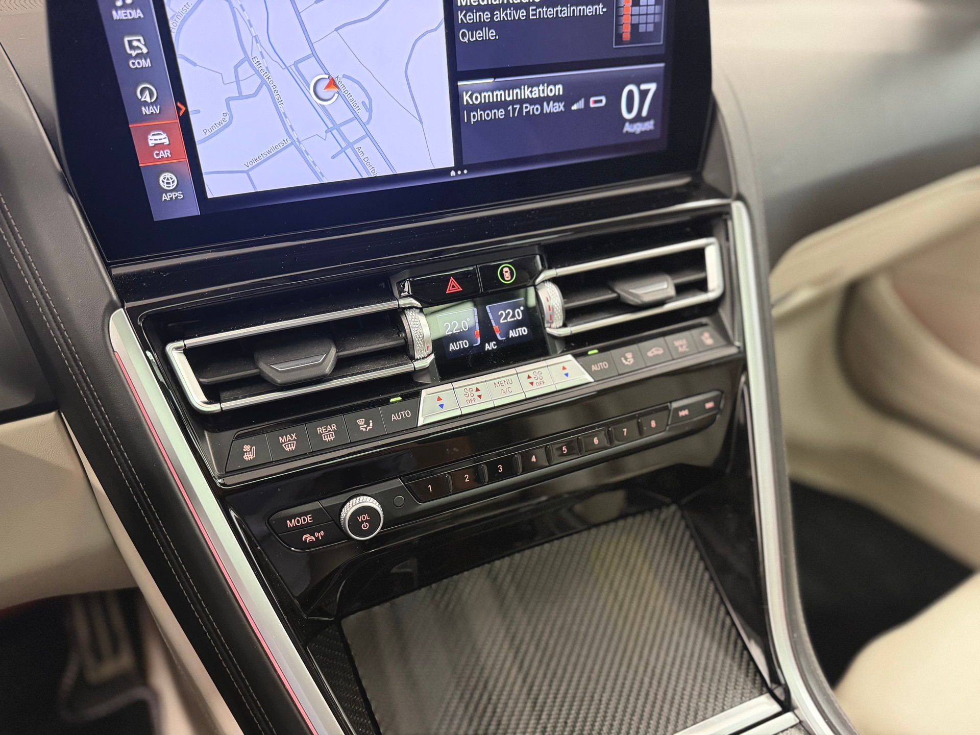 BMW M850i xDrive Grand Coupé Steptronic *B&W Diamond*360°*Head-Up*Panorama*-image-24