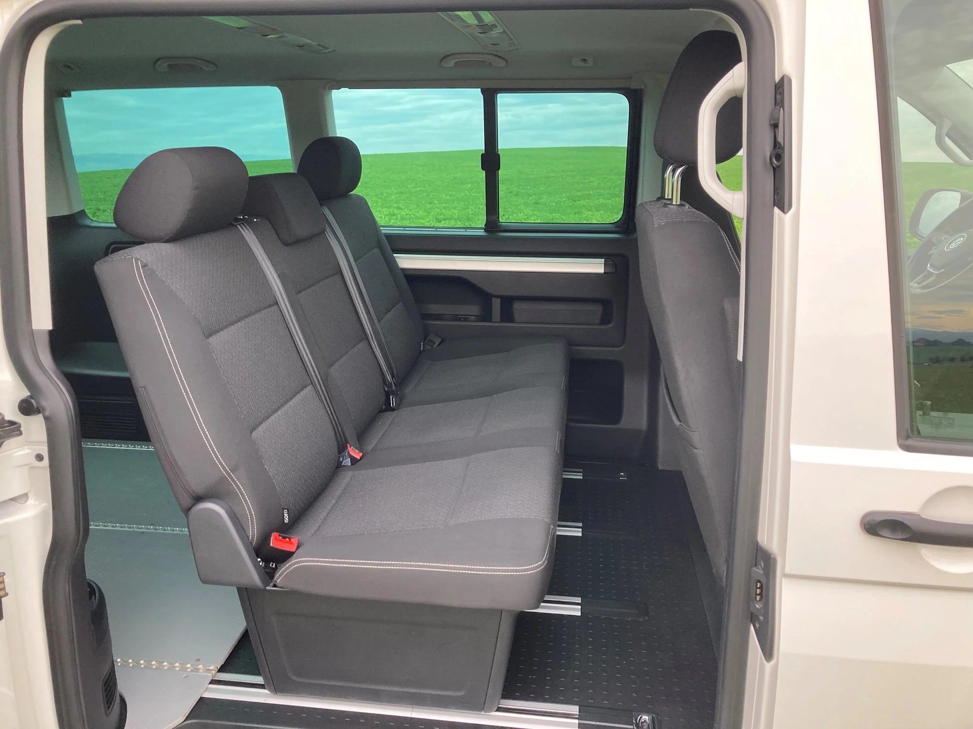 VW T6 Multivan 2.0 TDI Trendline Liberty DSG-image-6