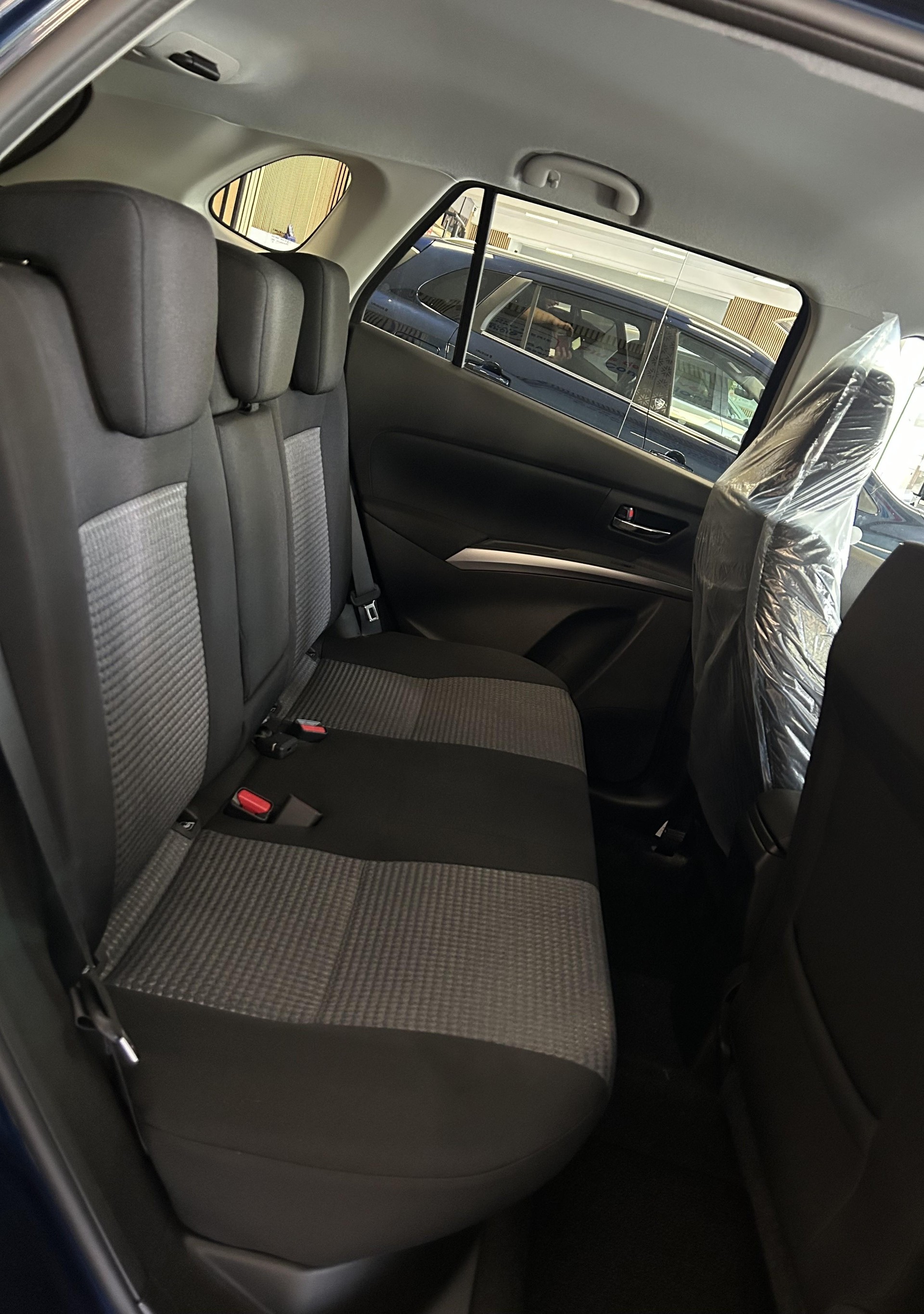 SUZUKI S-Cross 1.4 T Piz Sulai Hybrid 4x4 4 ROUES HIVER OFFERT-image-16