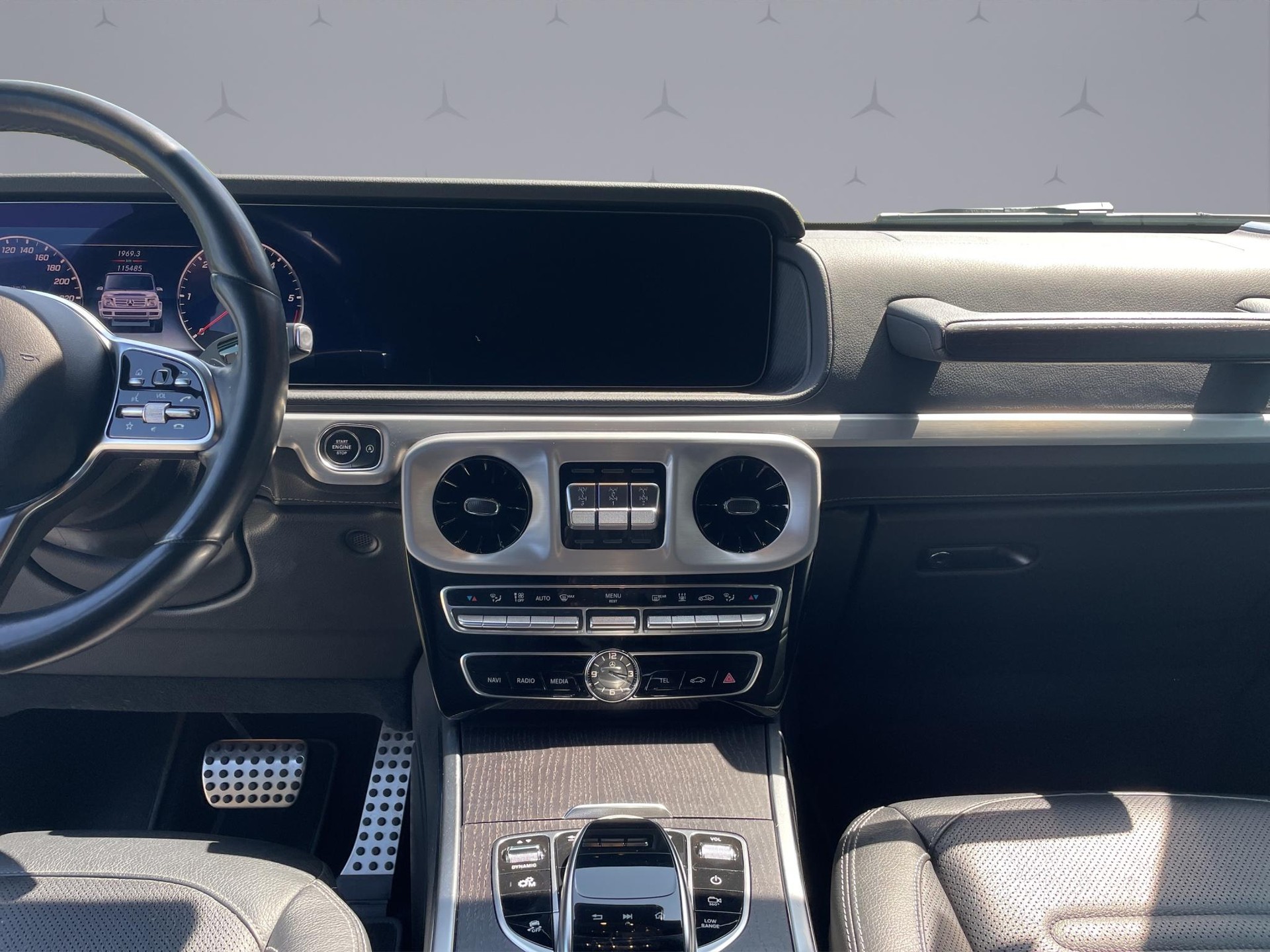 MERCEDES-BENZ G 400 d-image-14