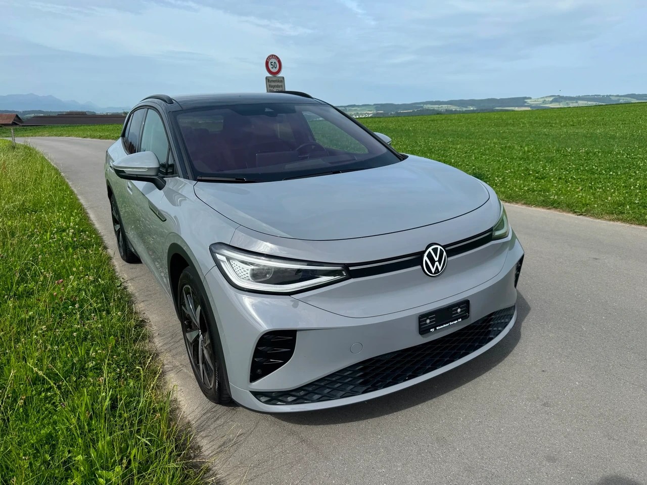 VW ID.4 GTX 77 kWh 4Motion mit Anhängerkupplung und Panorama Dach-image-1