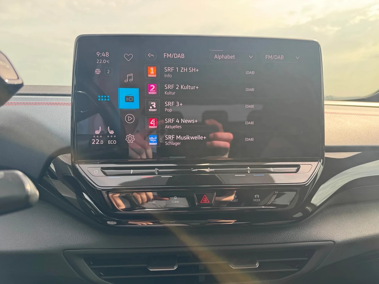 VW ID.4 GTX 77 kWh 4Motion mit Anhängerkupplung und Panorama Dach-image-11