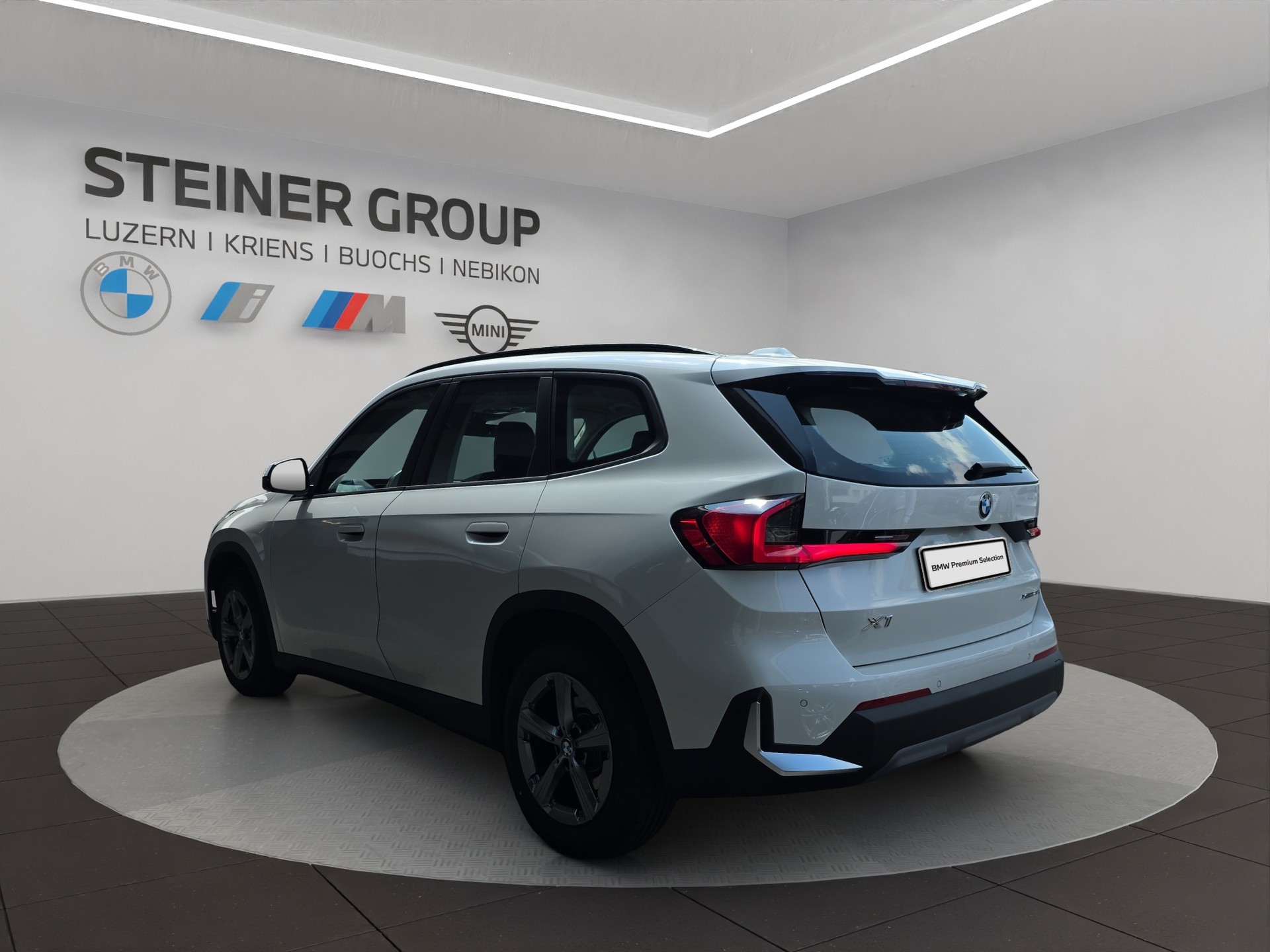 BMW X1 xDrive 23i 48V-image-5