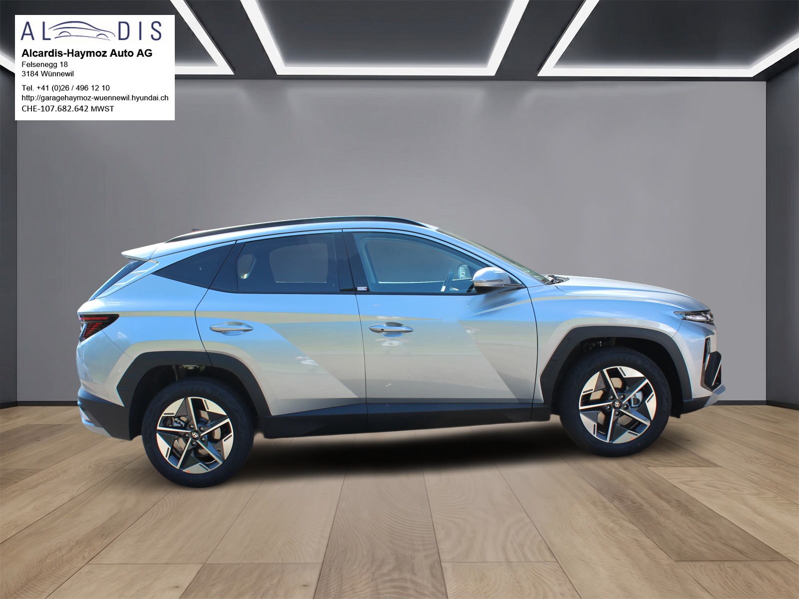 HYUNDAI Tucson 1.6 TGDI HEV 215PS Amplia 2WD-image-3