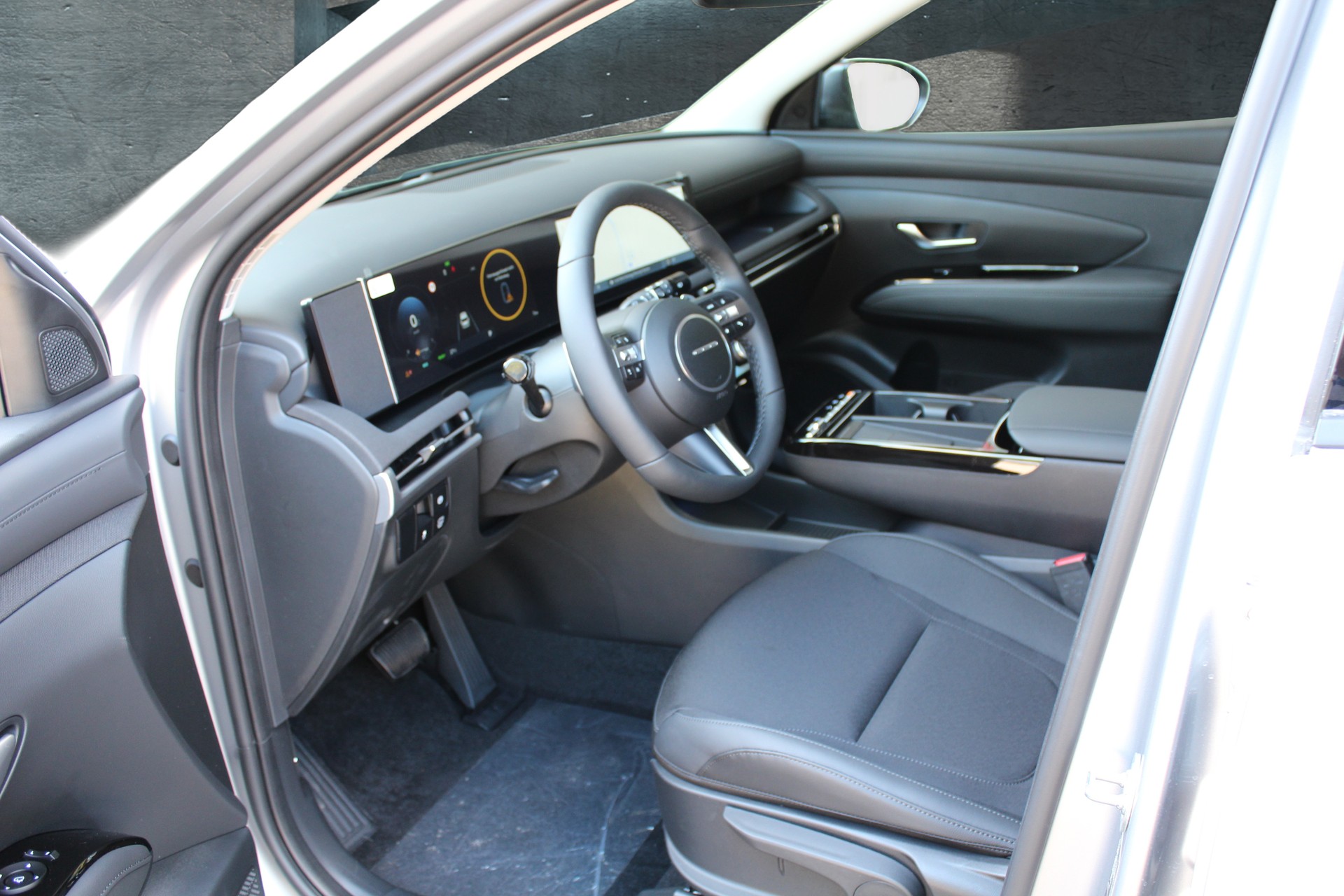 HYUNDAI Tucson 1.6 TGDI HEV 215PS Amplia 2WD-image-7