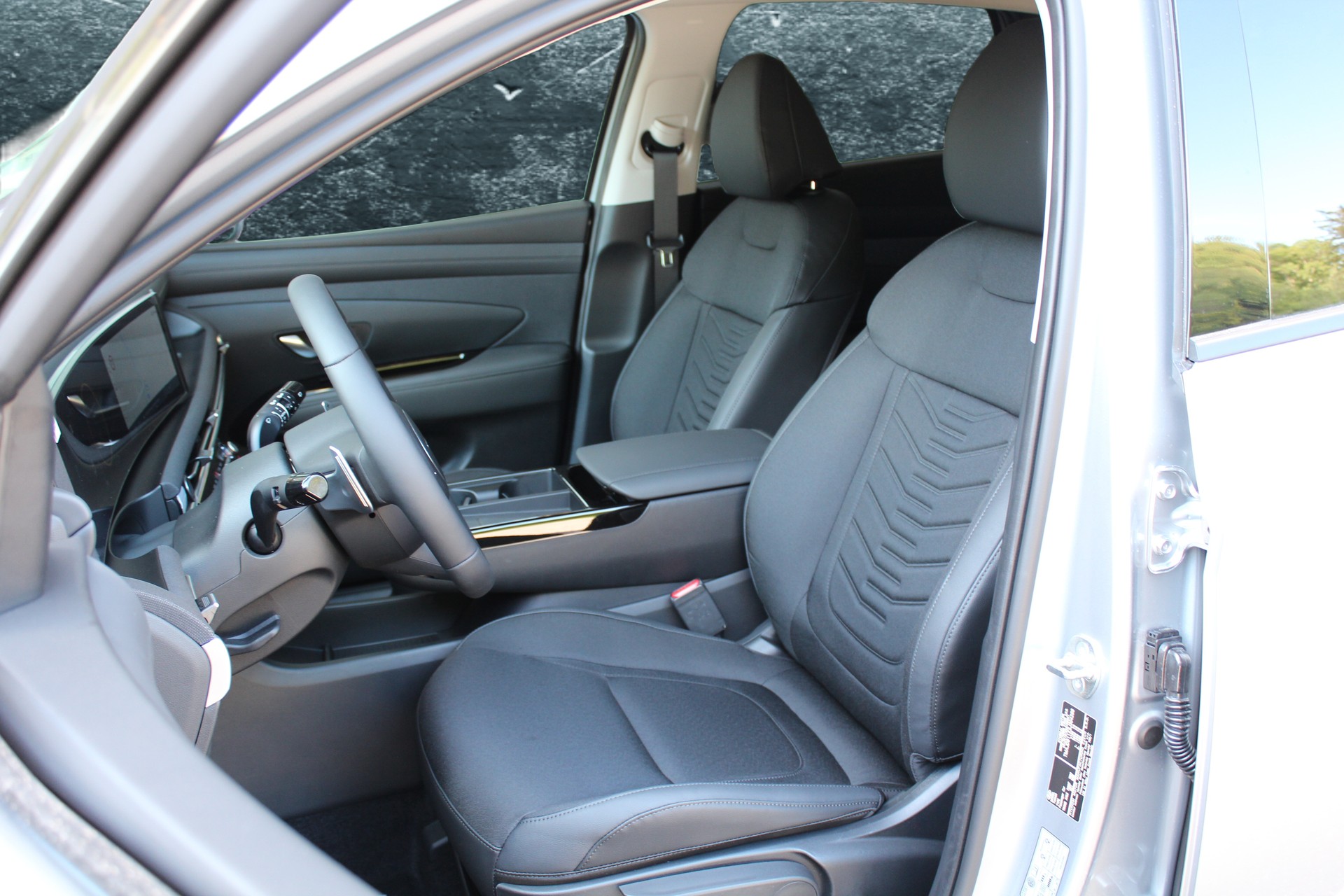 HYUNDAI Tucson 1.6 TGDI HEV 215PS Amplia 2WD-image-6