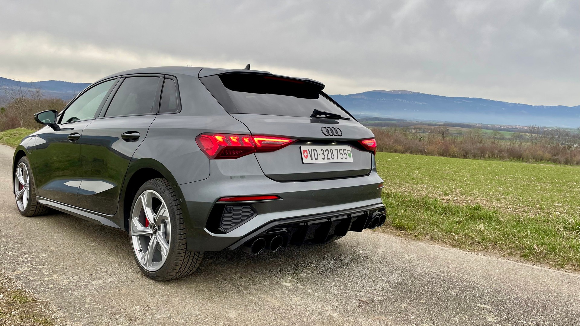 AUDI 1.4 45 TFSI e S Line S-Tronic-image-2