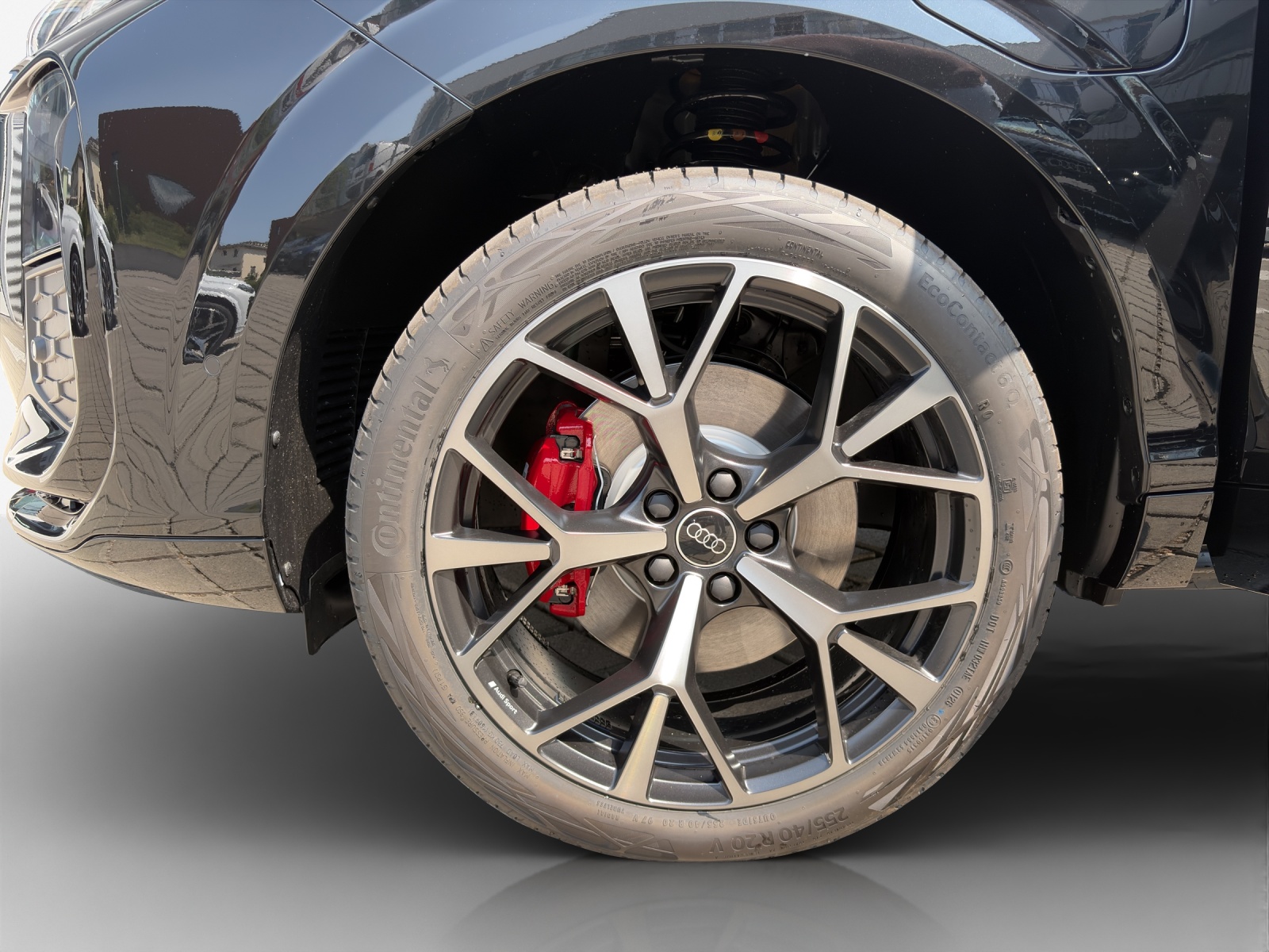 AUDI Q3 Sportback e-hybrid 200 kW S tronig-image-14