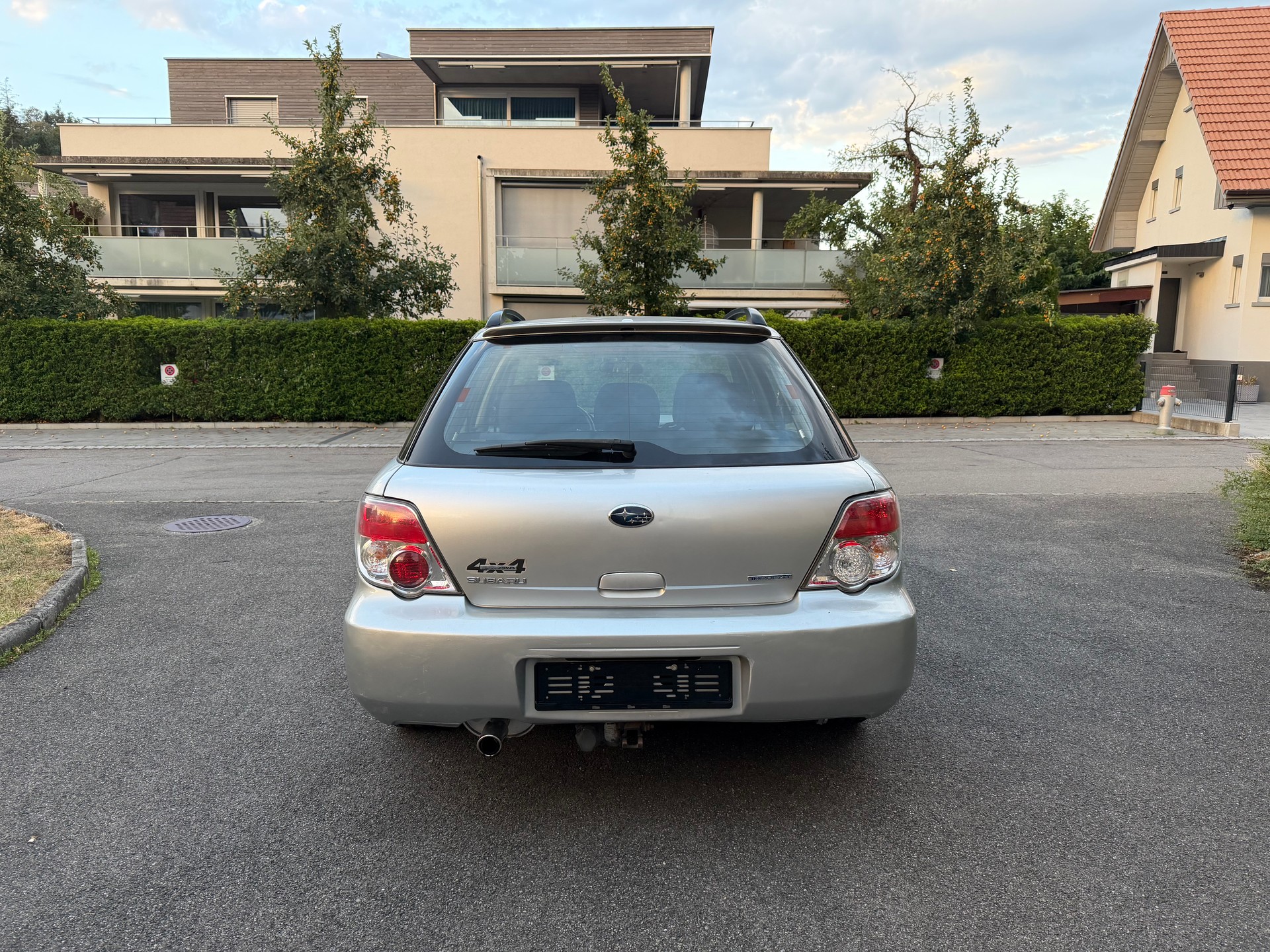 SUBARU Impreza 1.5R Swiss Pique-As Automatic-image-4