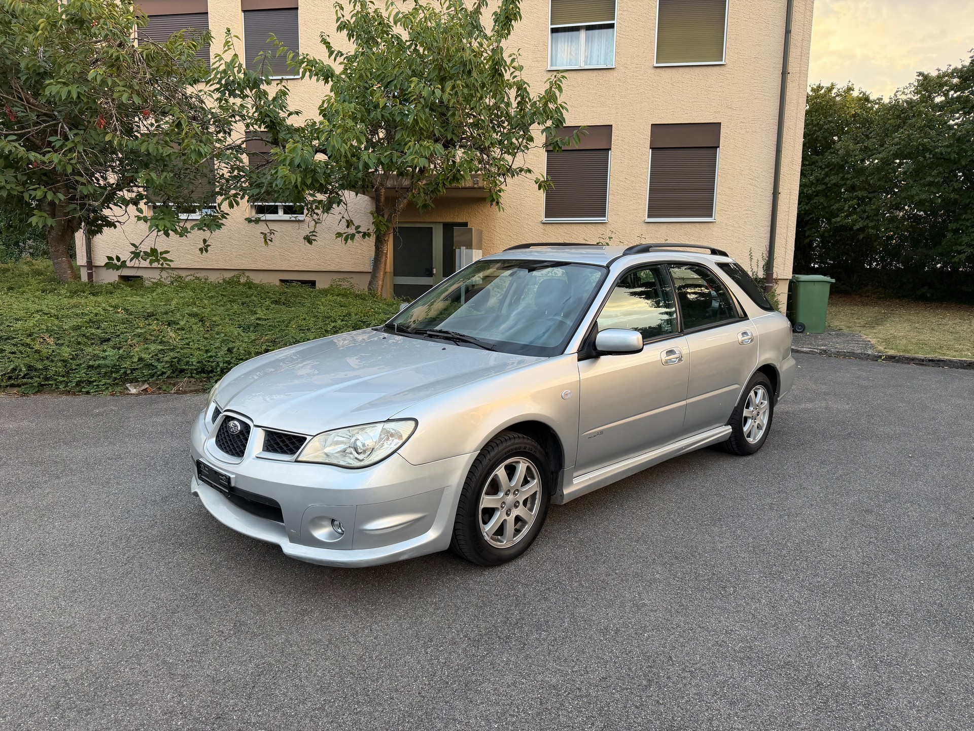 SUBARU Impreza 1.5R Swiss Pique-As Automatic-image-1