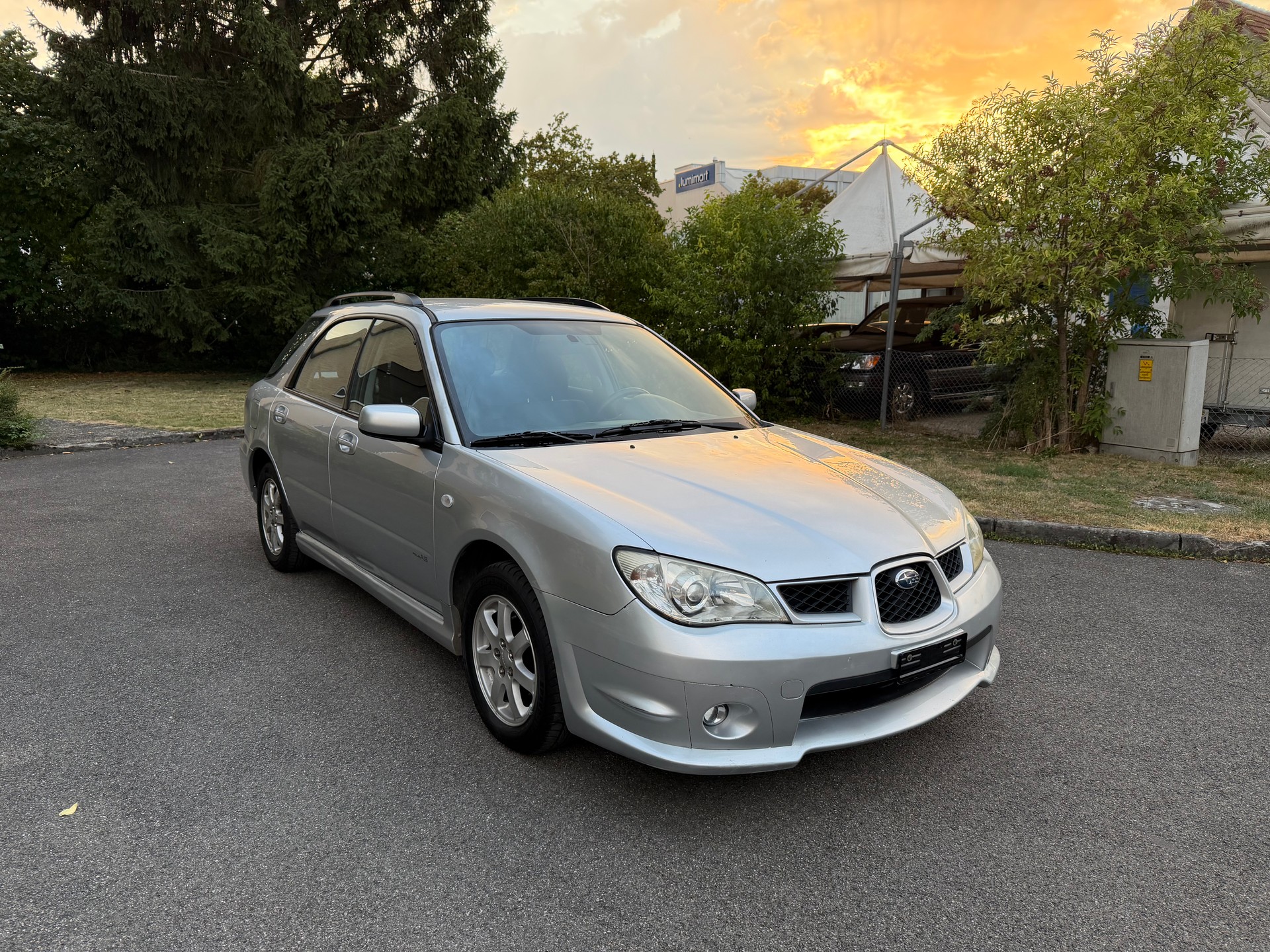 SUBARU Impreza 1.5R Swiss Pique-As Automatic-image-7