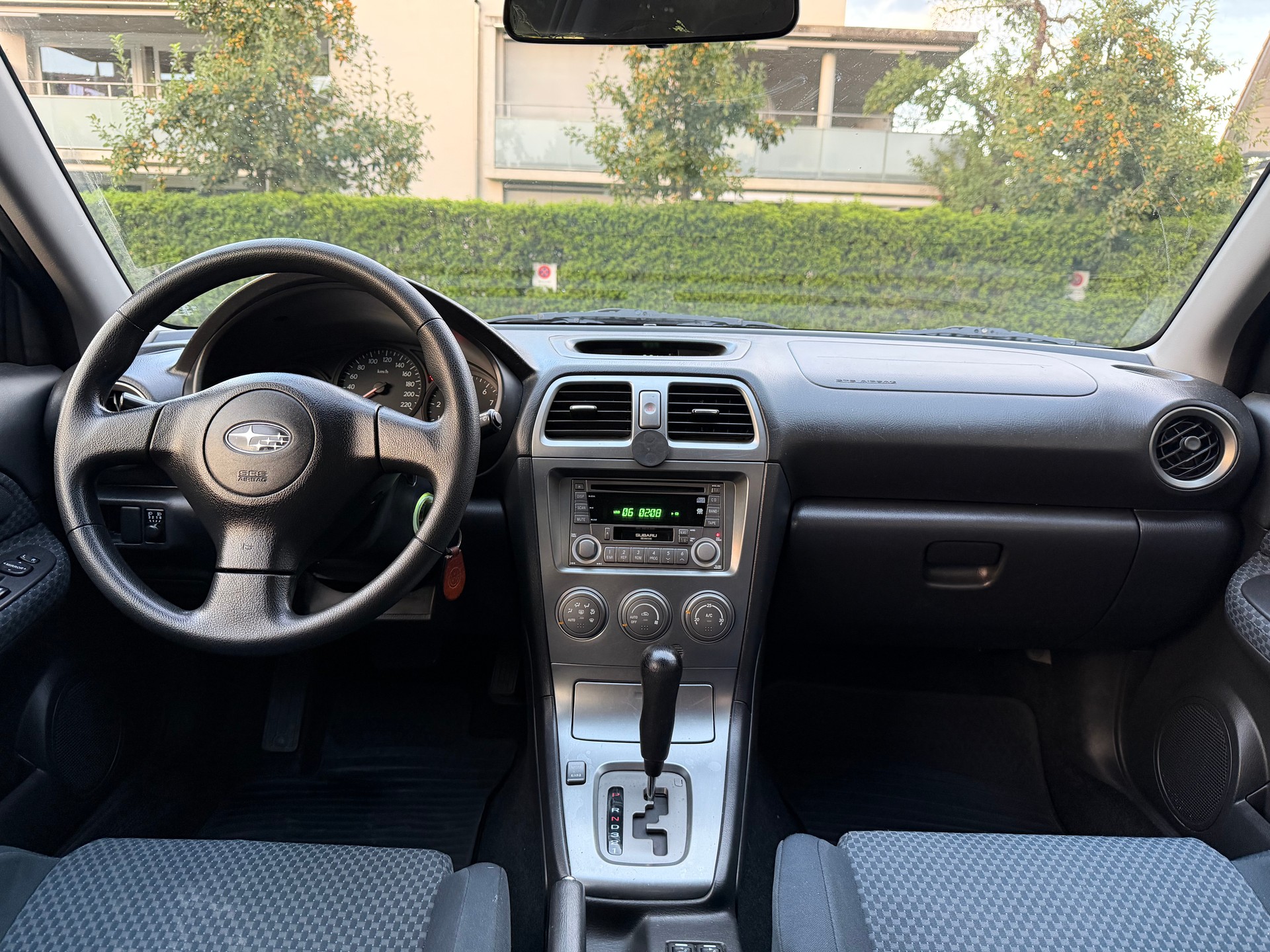 SUBARU Impreza 1.5R Swiss Pique-As Automatic-image-9