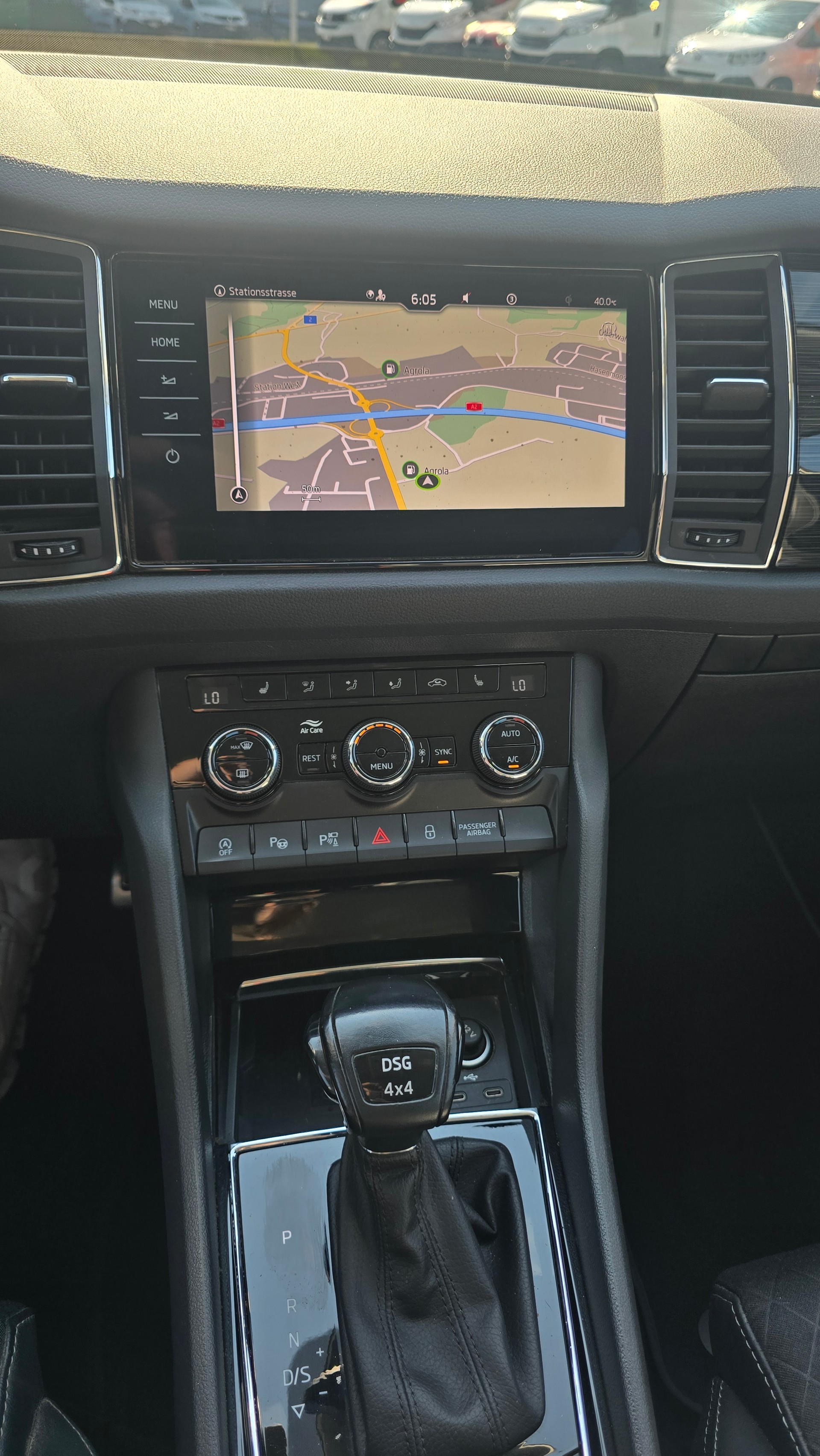 SKODA Kodiaq 2.0 TDI SCR Style 4x4 DSG-image-25