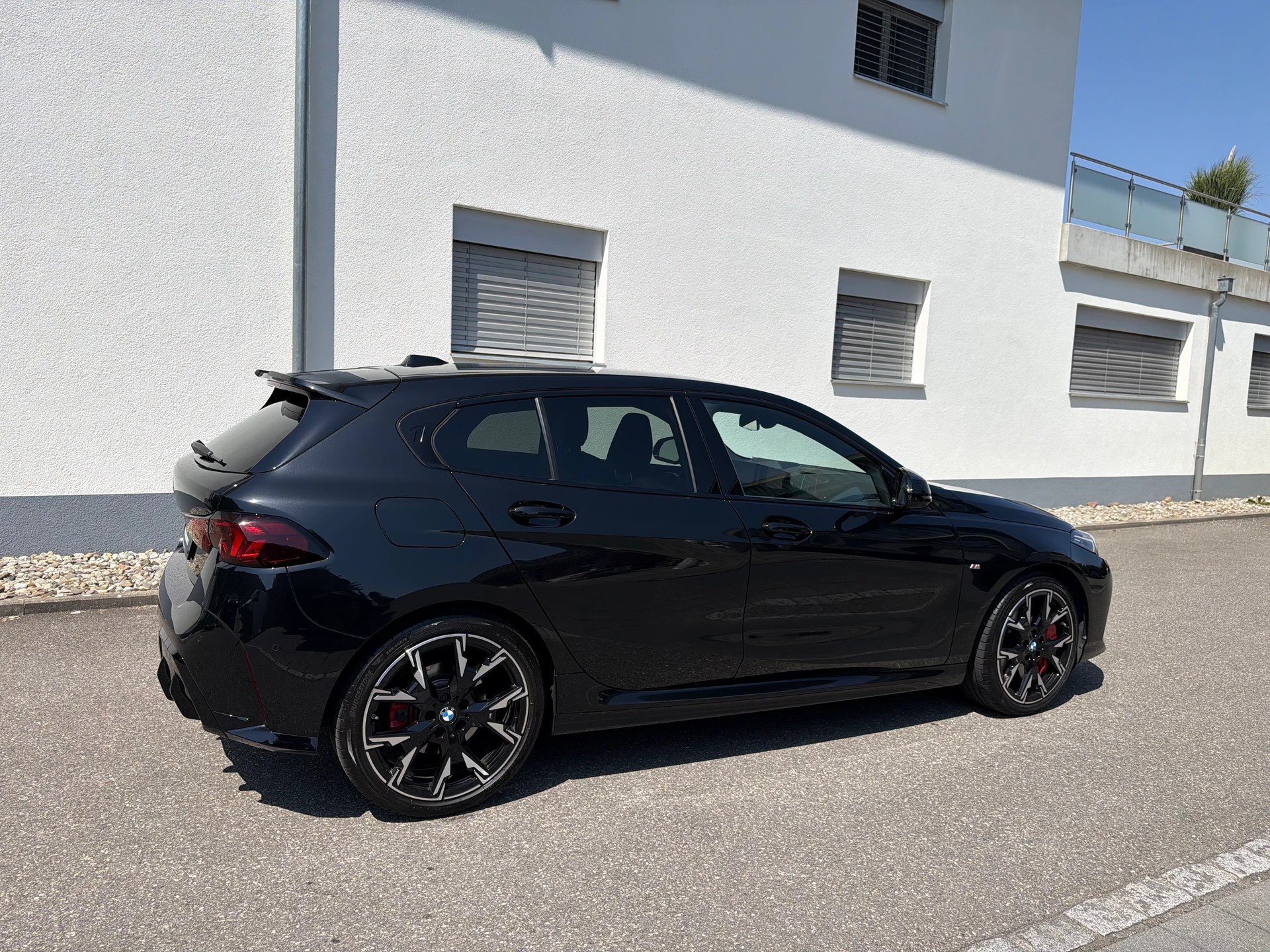 BMW 118d Steptronic M Sport Pro-image-5