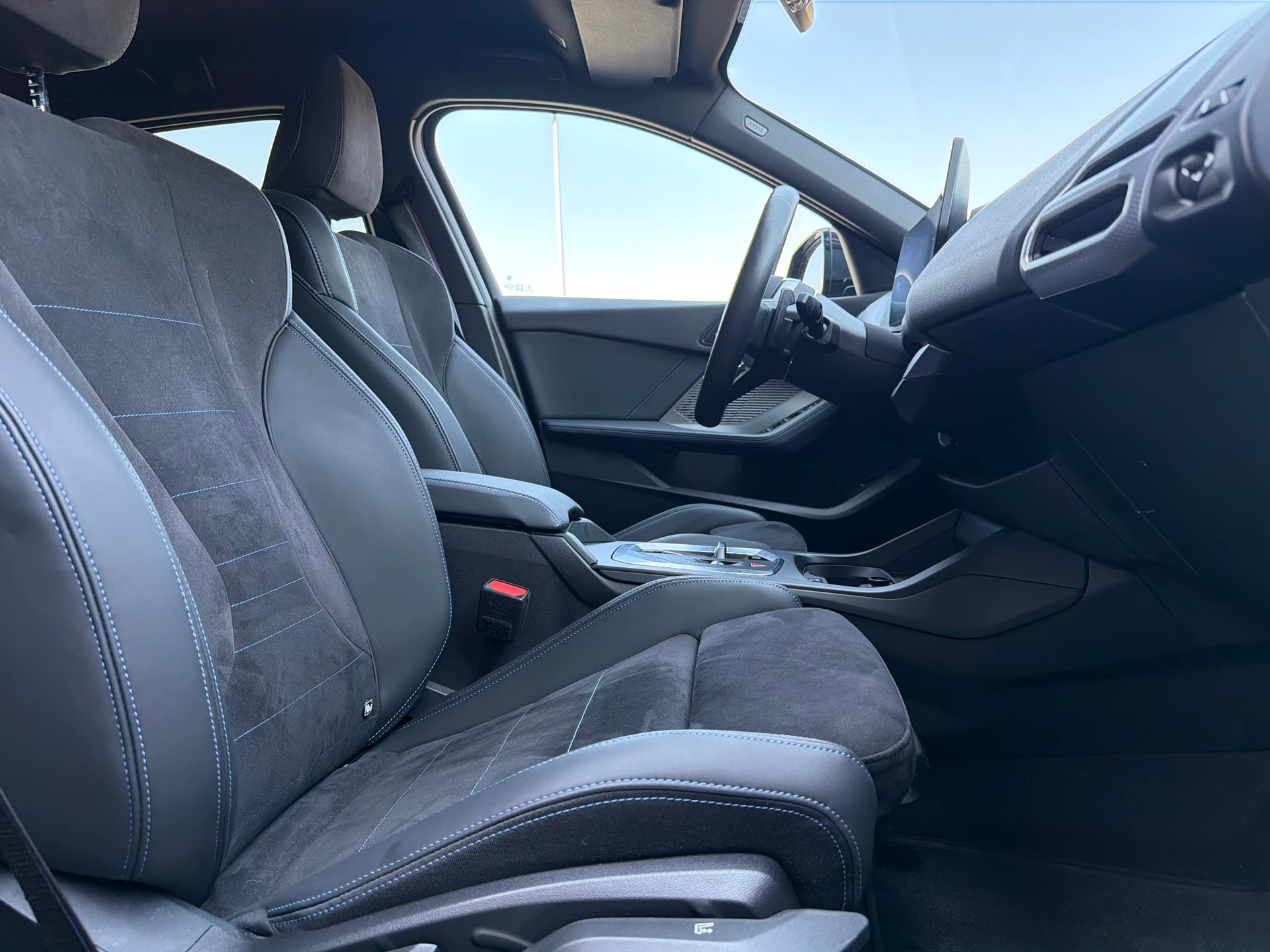 BMW 118d Steptronic M Sport Pro-image-15