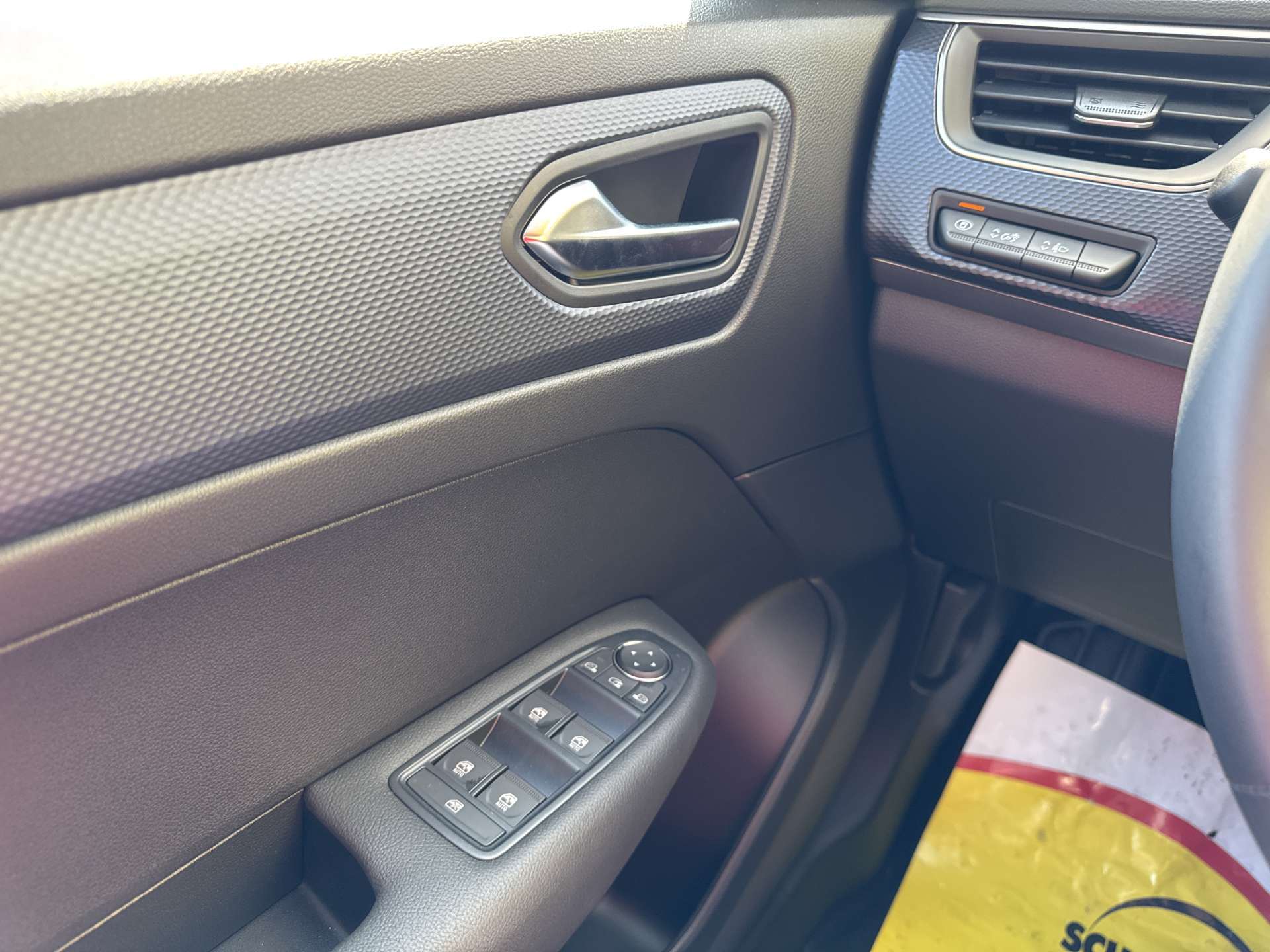 RENAULT Arkana 1.3 TCe MHEV Evolution EDC-Automat-image-15