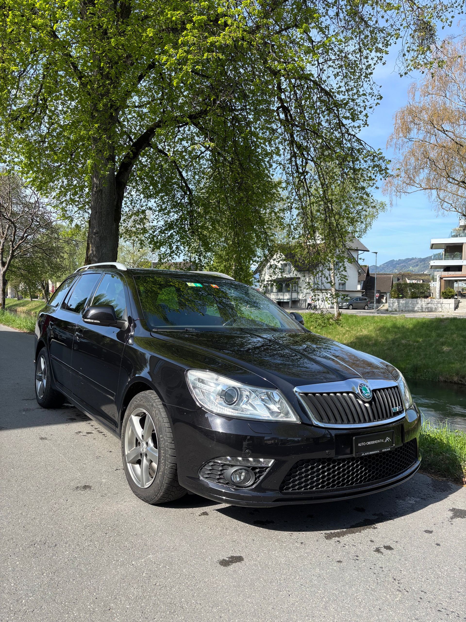 SKODA Octavia Combi 2.0 TSI RS DSG-image-10