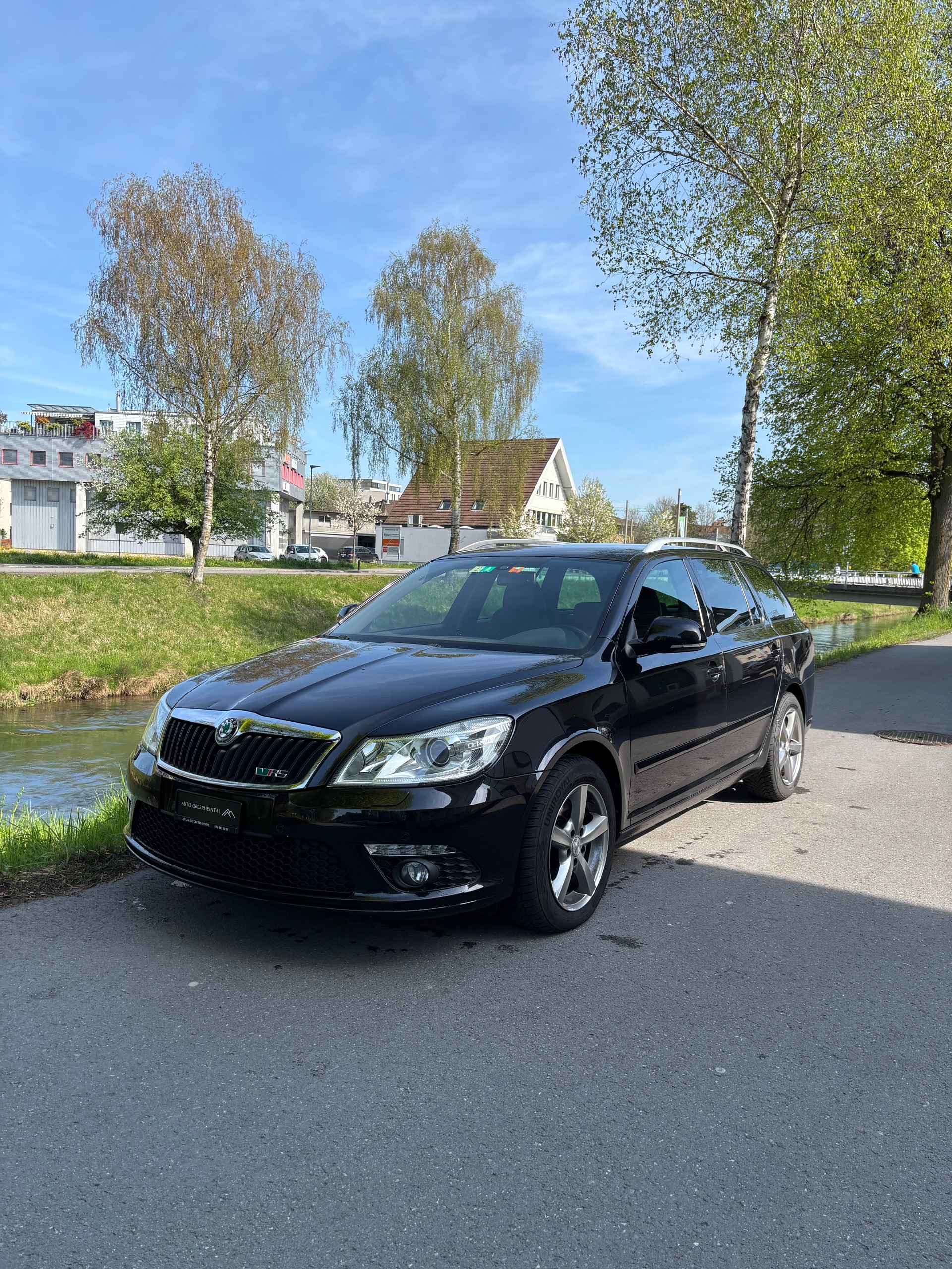 SKODA Octavia Combi 2.0 TSI RS DSG-image-1