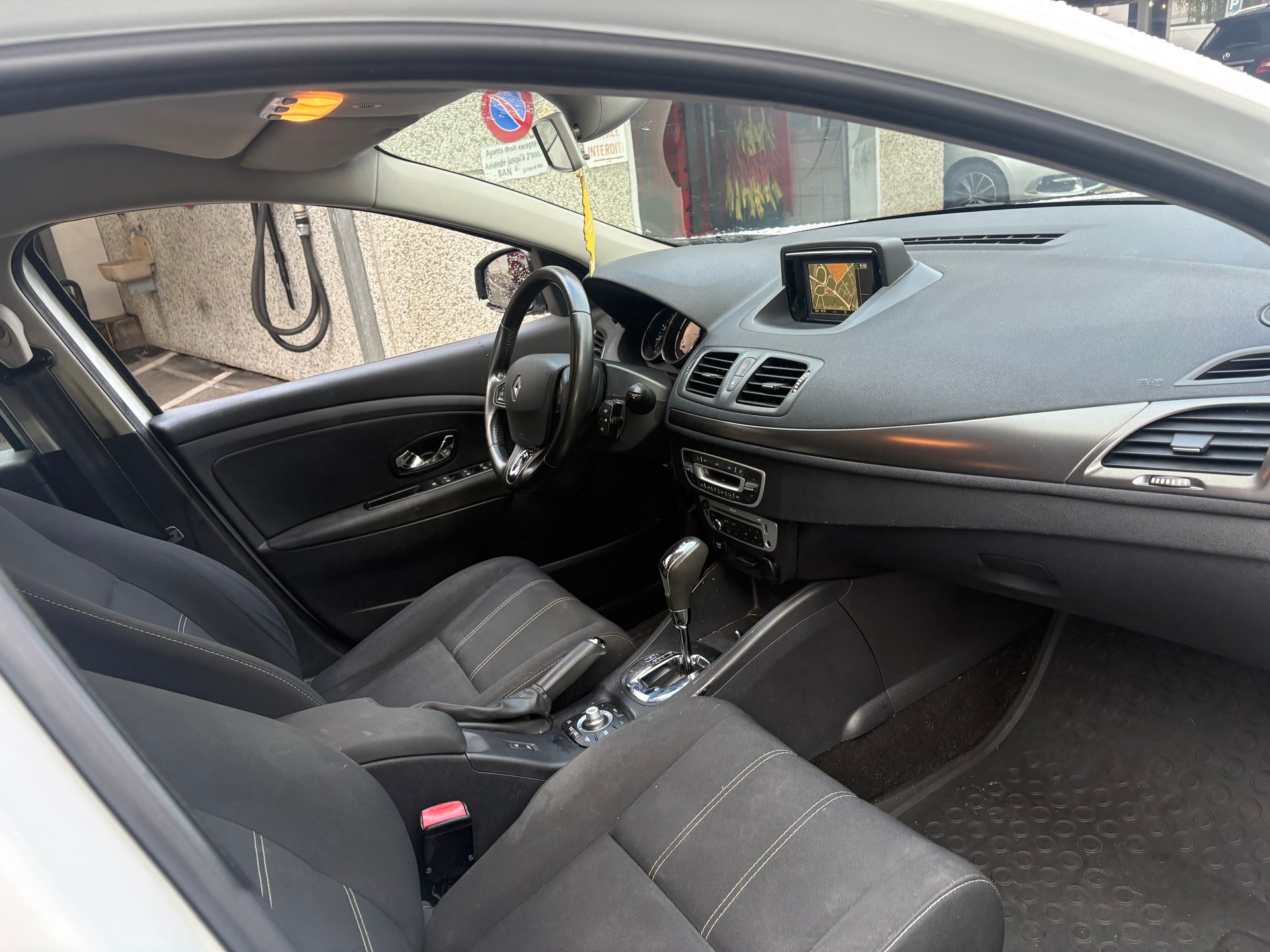 RENAULT Mégane Grandtour 1.5 dCi Bose EDC-image-3