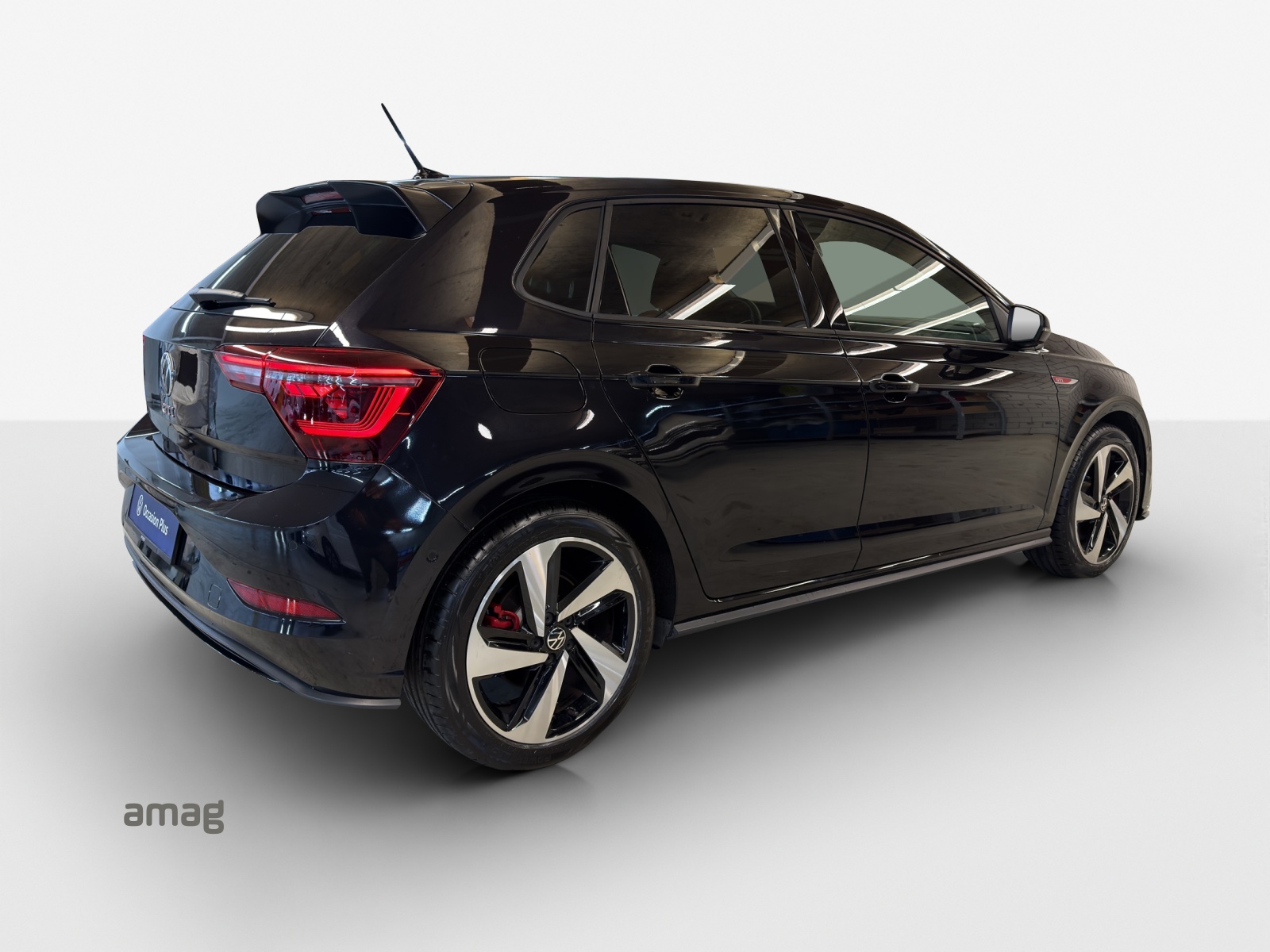 VW Polo 2.0 TSI GTI DSG-image-4