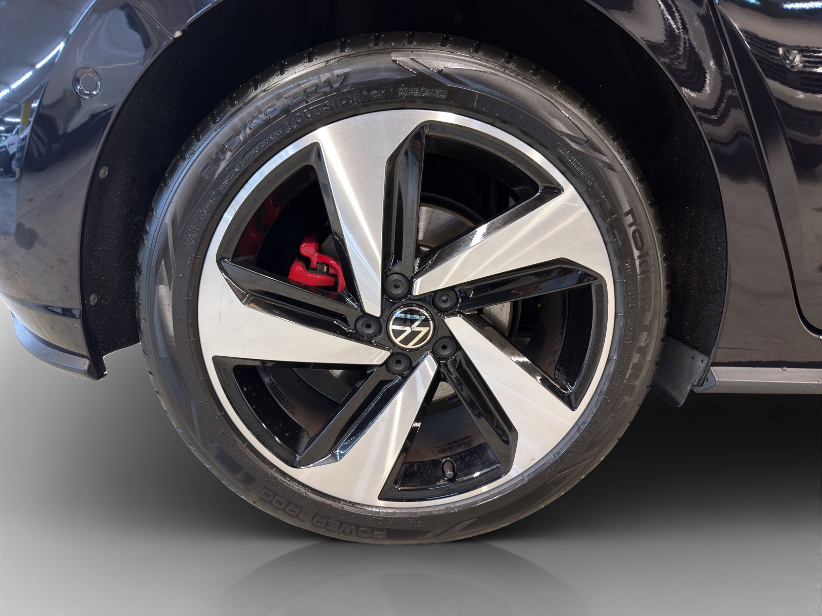 VW Polo 2.0 TSI GTI DSG-image-13