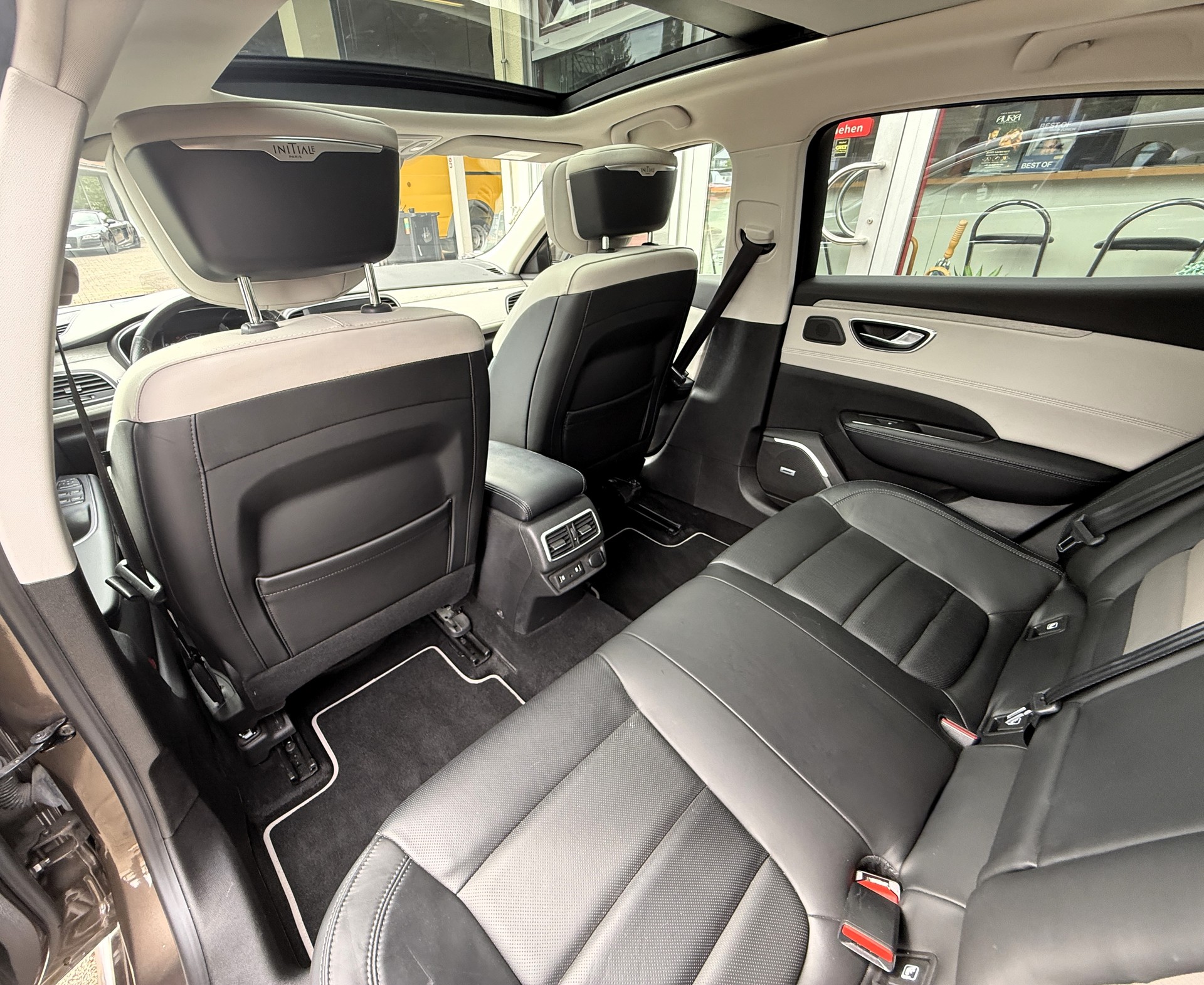 RENAULT Talisman 1.6 TCe Initiale EDC-image-9