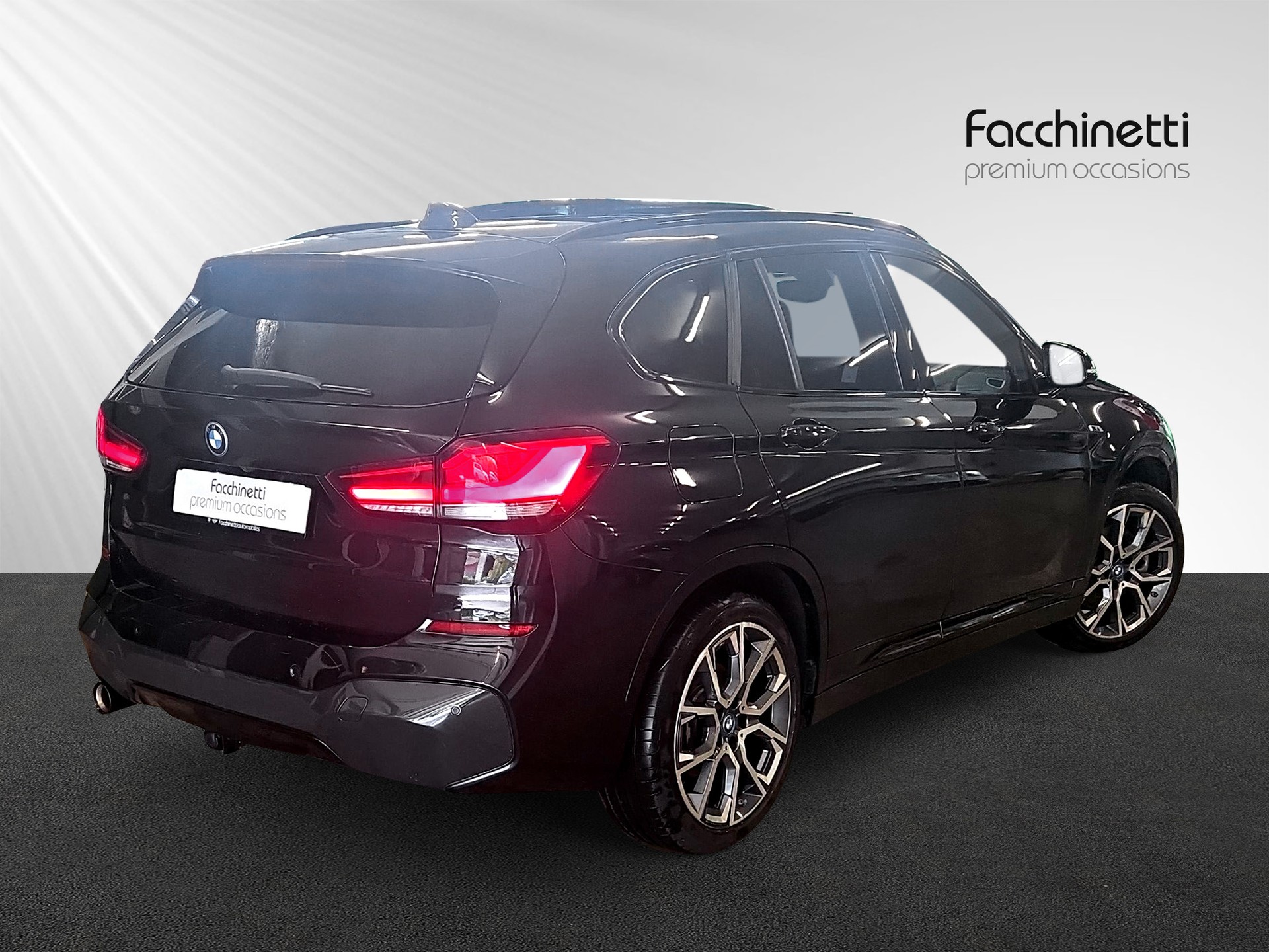 BMW X1 xDrive 25e M Sport Steptronic-image-2